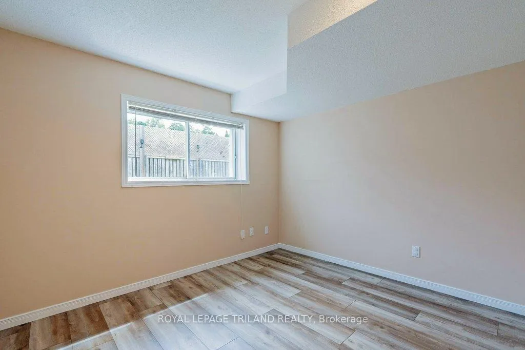 Photo 33 of 307 Frances Street, Central Elgin, Rural Central Elgin — HOMEH