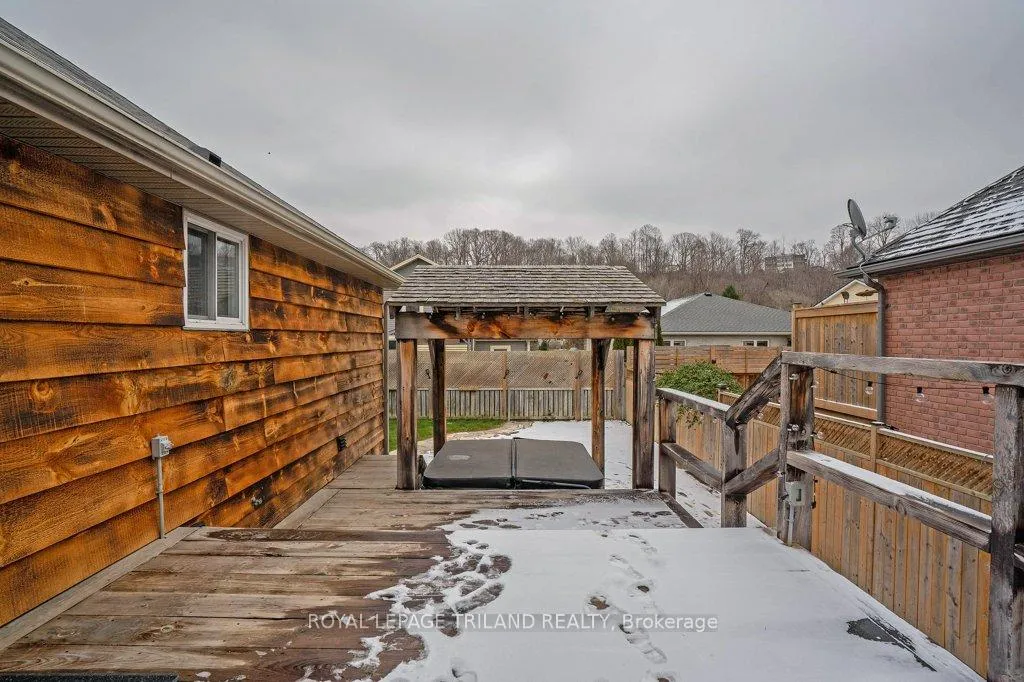 Photo 41 of 307 Frances Street, Central Elgin, Rural Central Elgin — HOMEH
