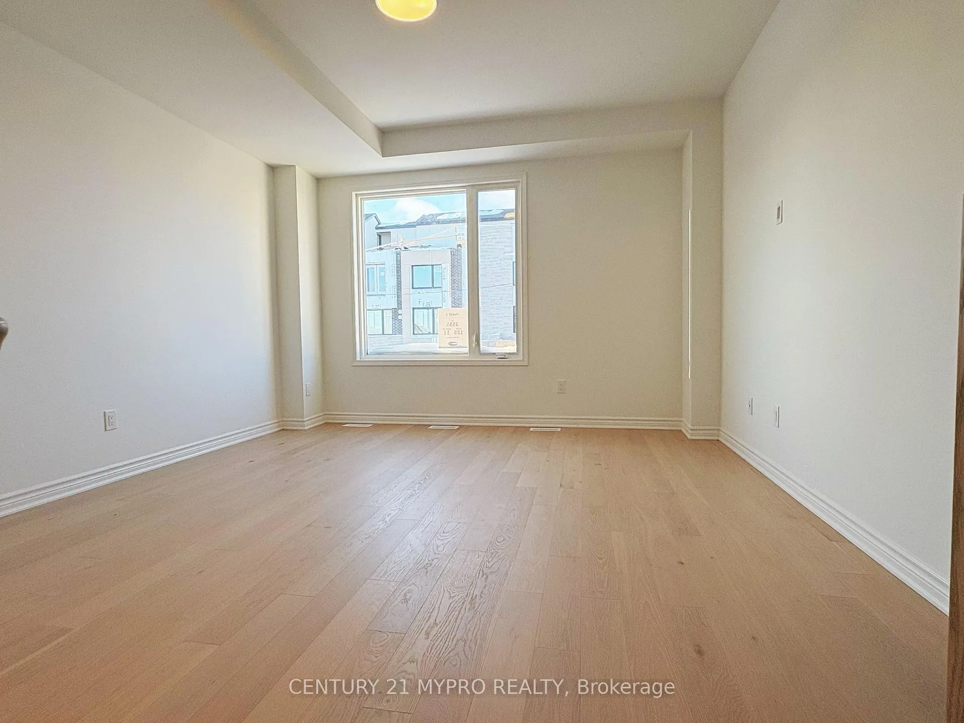 Photo 8 of 69 Avani Avenue, Markham, Rural Markham — HOMEH