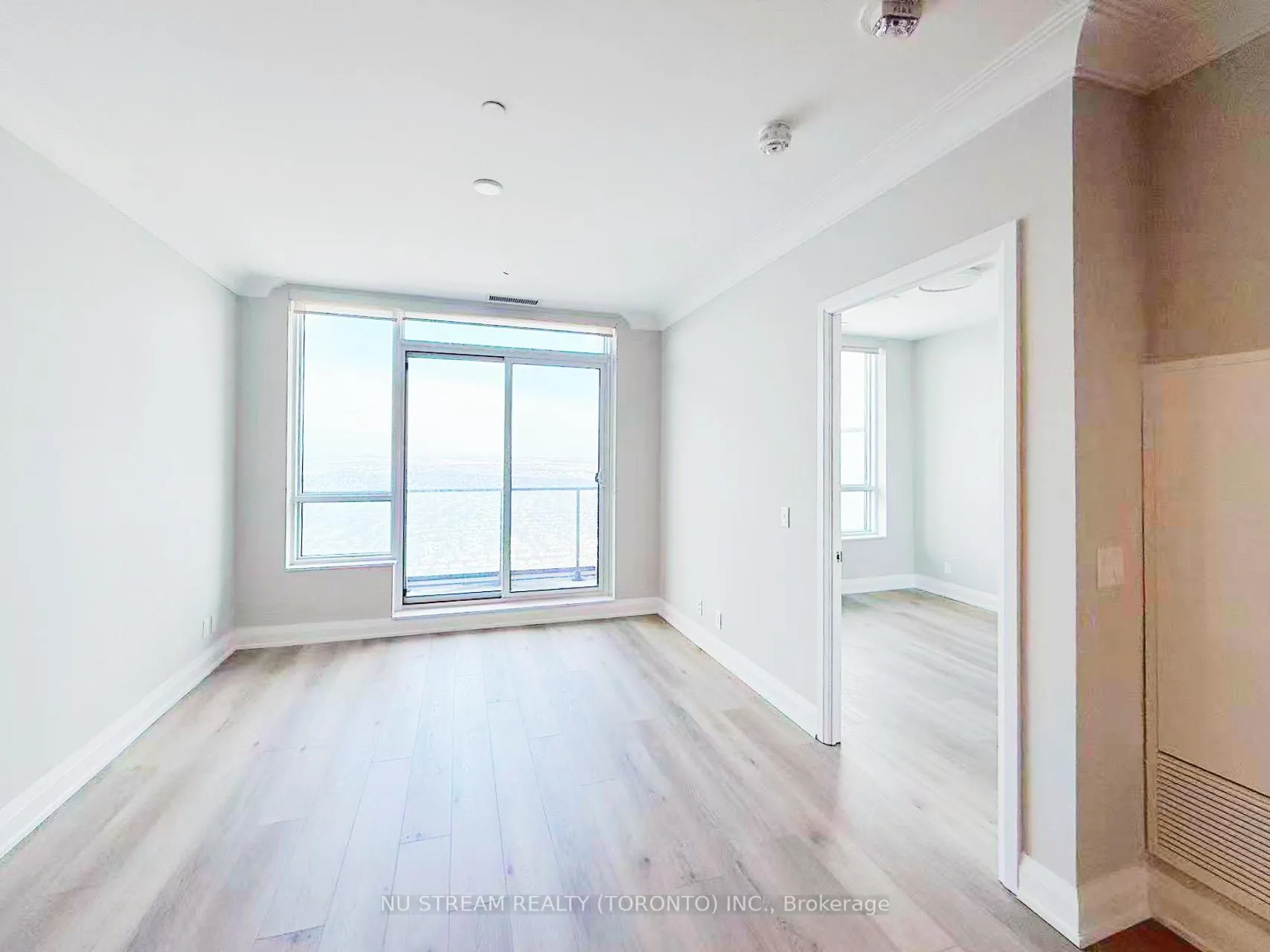 Photo 5 of Unit 4608, 8 Water Walk Drive, Markham, Unionville — HOMEH