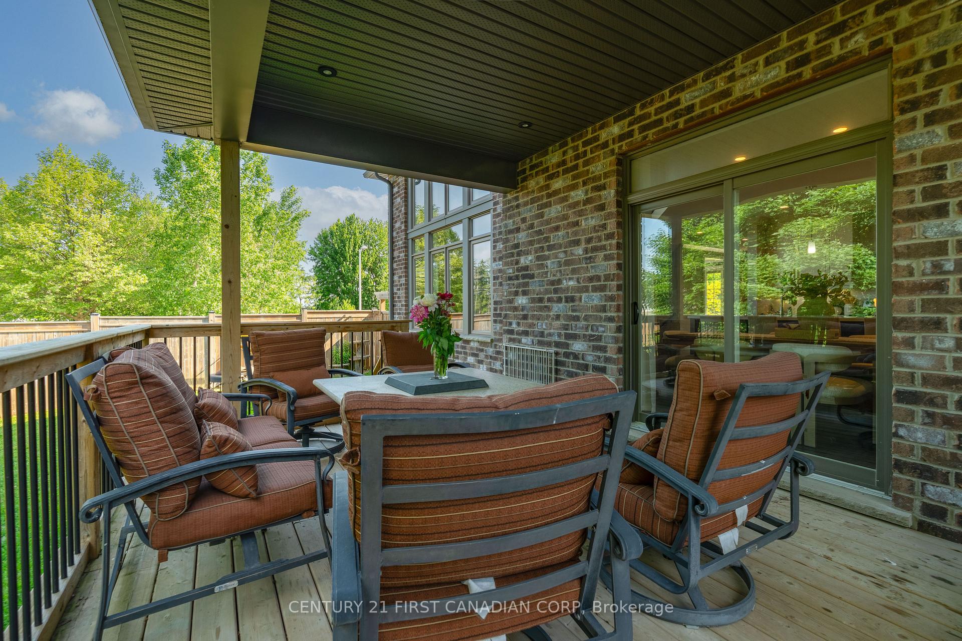 Photo 8 of 191 Spencer Avenue, Lucan Biddulph, Lucan — HOMEH