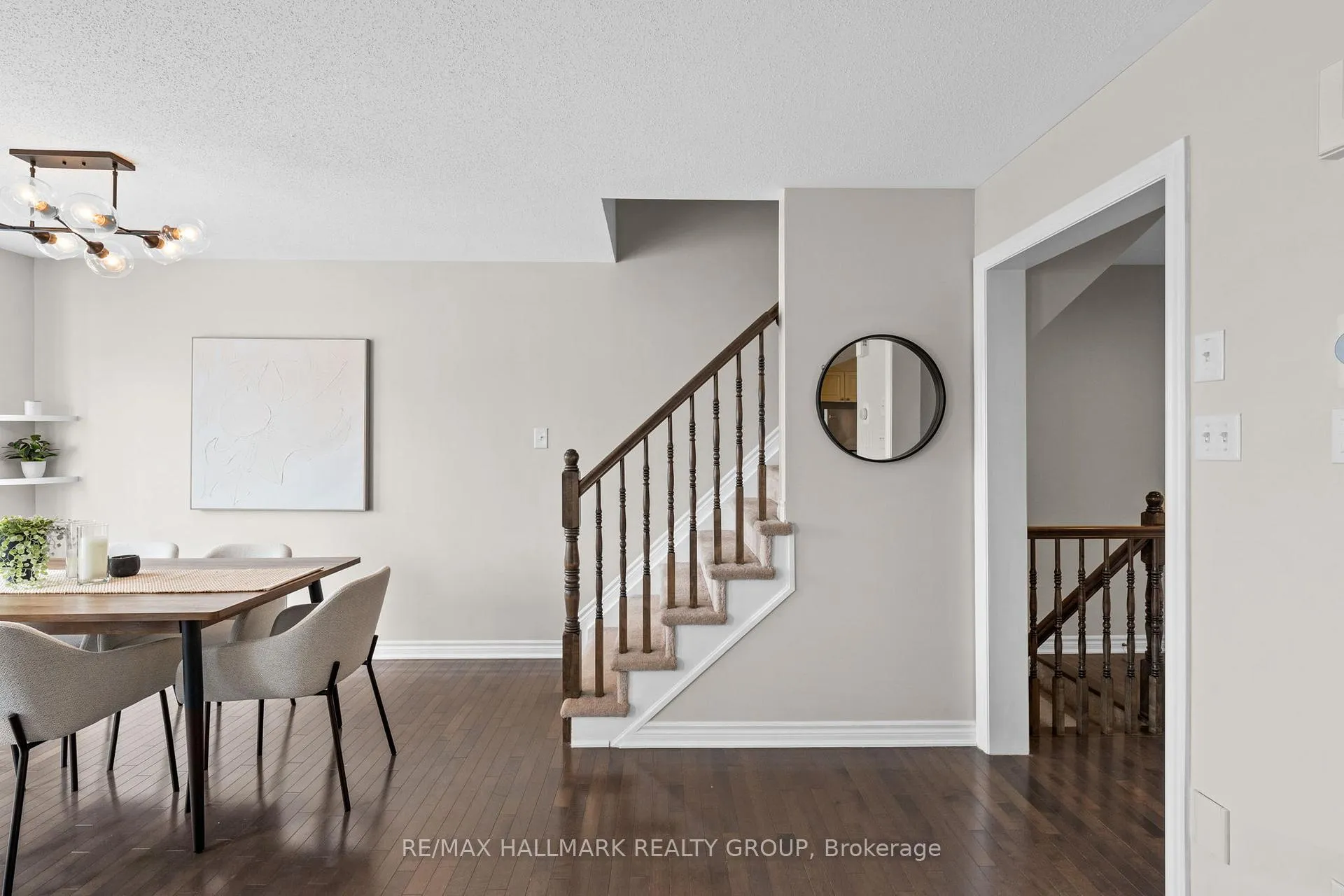 Photo 22 of 128 Sunshine Crescent, Ottawa, Notting Hill/Summerside — HOMEH