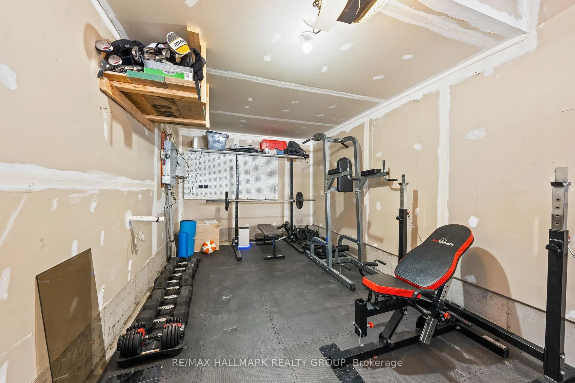 Photo 39 of 128 Sunshine Crescent, Ottawa, Notting Hill/Summerside — HOMEH