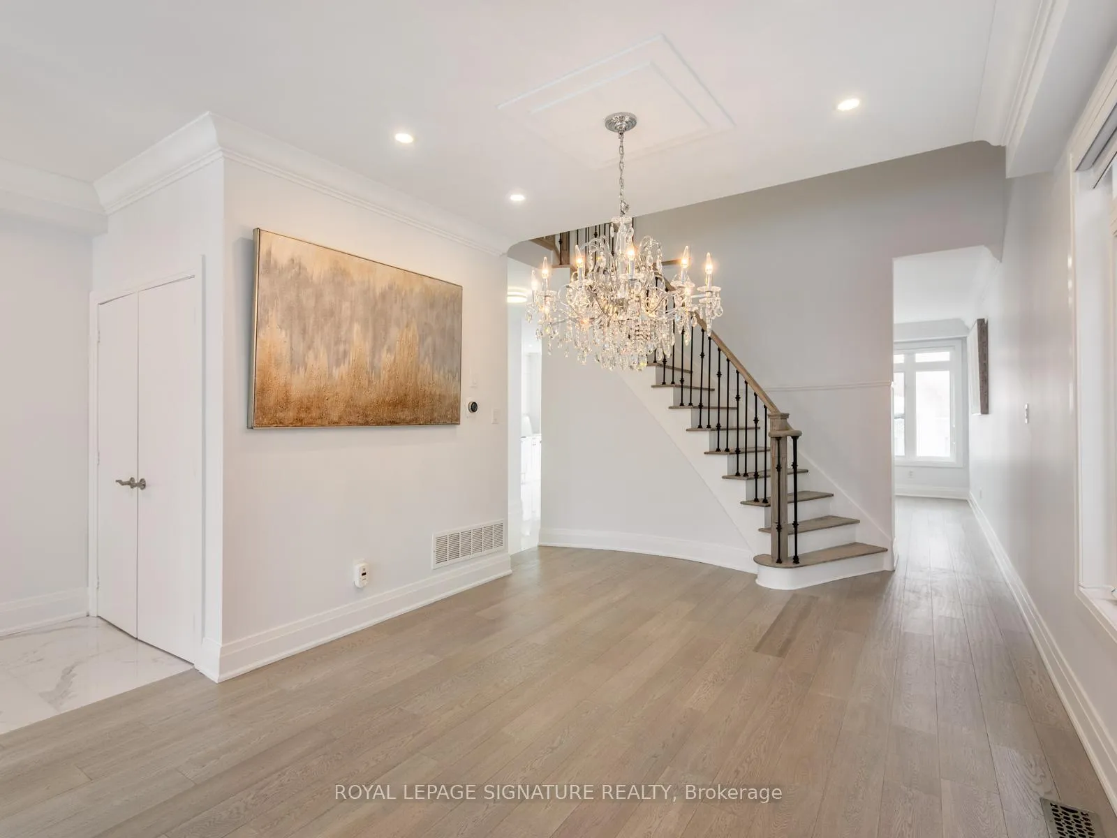 Photo 7 of 47 Amparo Drive, Vaughan, Vellore Village — HOMEH