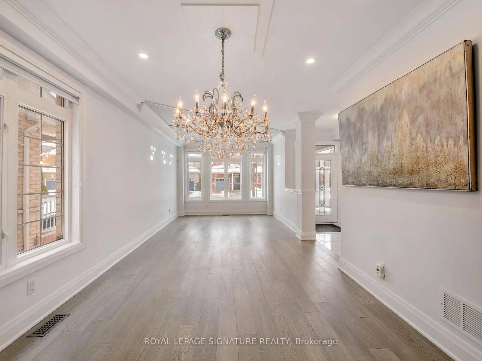 Photo 9 of 47 Amparo Drive, Vaughan, Vellore Village — HOMEH
