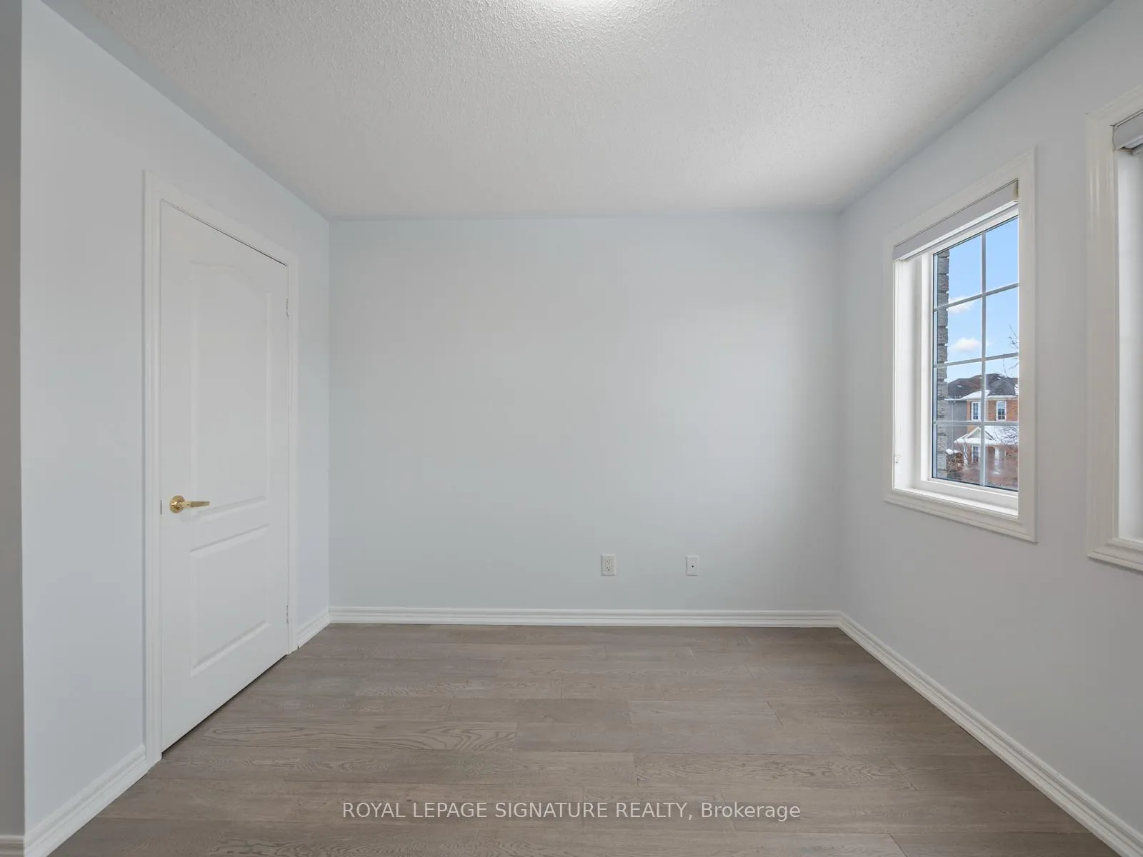 Photo 32 of 47 Amparo Drive, Vaughan, Vellore Village — HOMEH