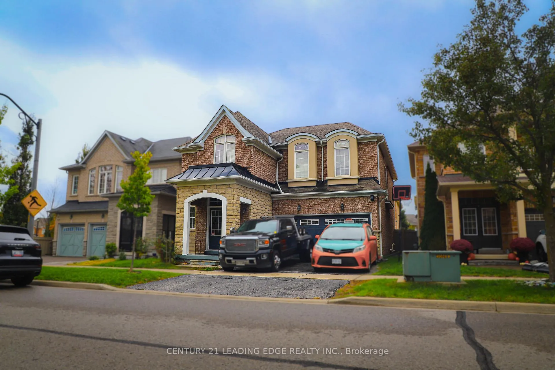 Photo 1 of 6 Gamble Drive, Ajax, Northeast Ajax — HOMEH