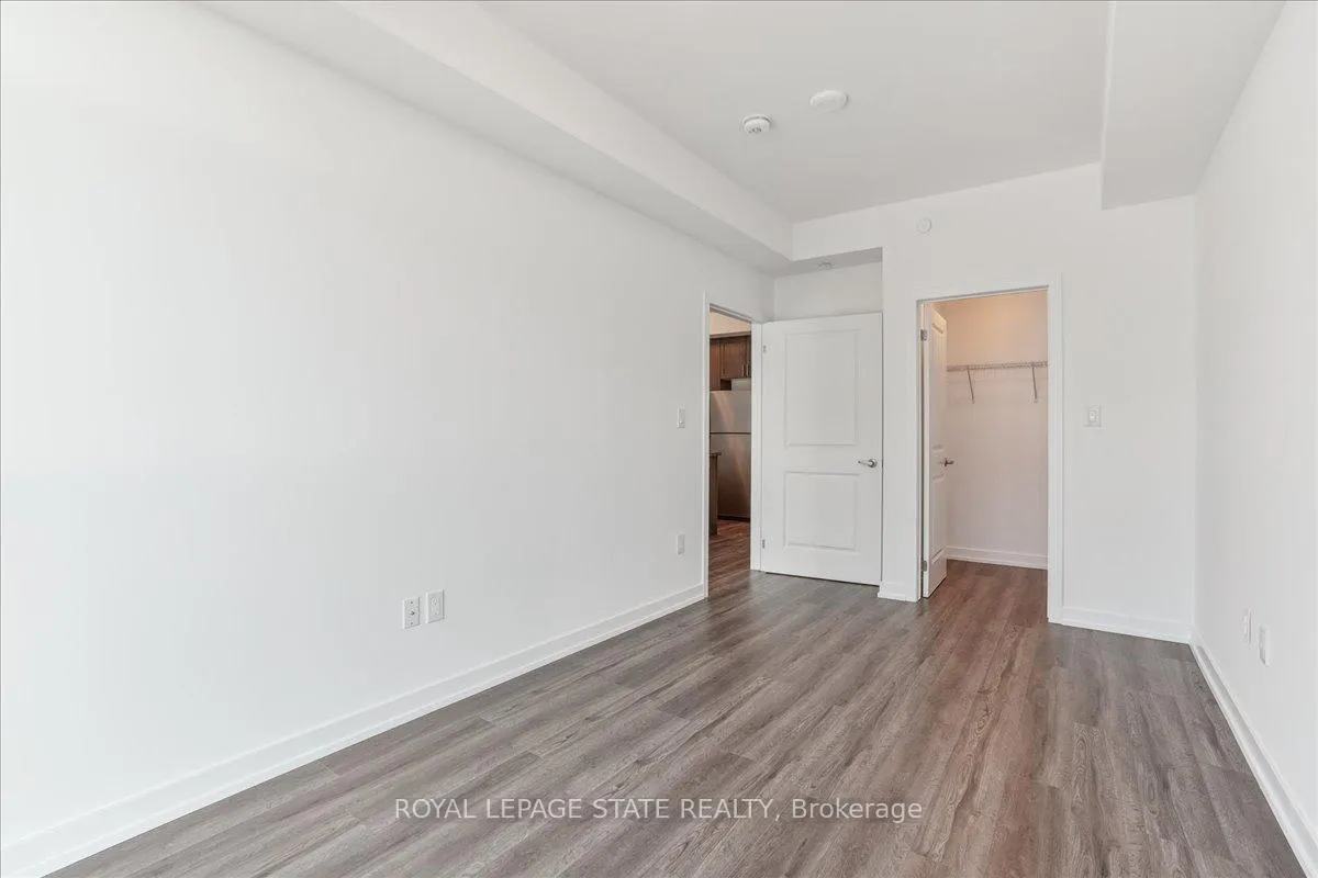 Photo 17 of Unit 815, 460 Dundas Street E, Hamilton, Waterdown — HOMEH