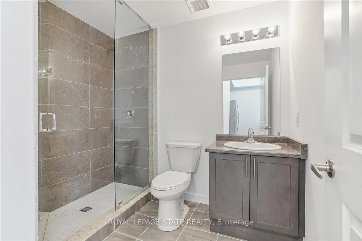 Photo 18 of Unit 815, 460 Dundas Street E, Hamilton, Waterdown — HOMEH