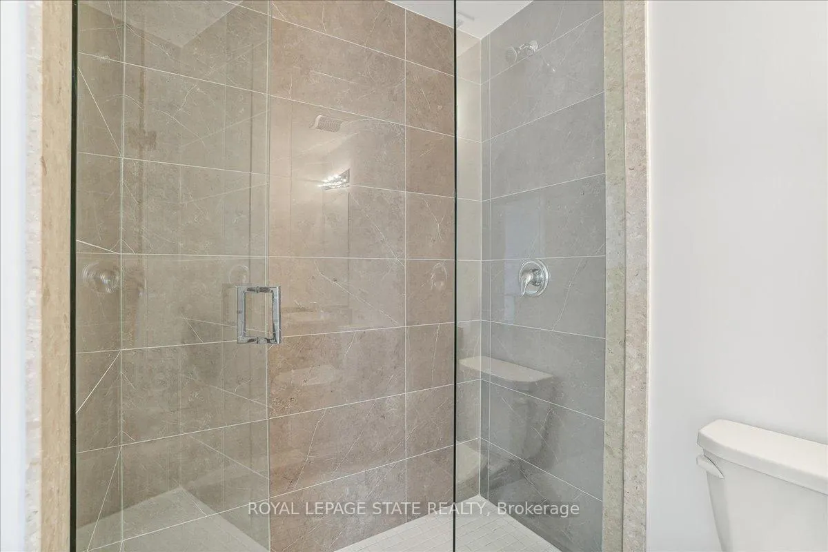 Photo 19 of Unit 815, 460 Dundas Street E, Hamilton, Waterdown — HOMEH