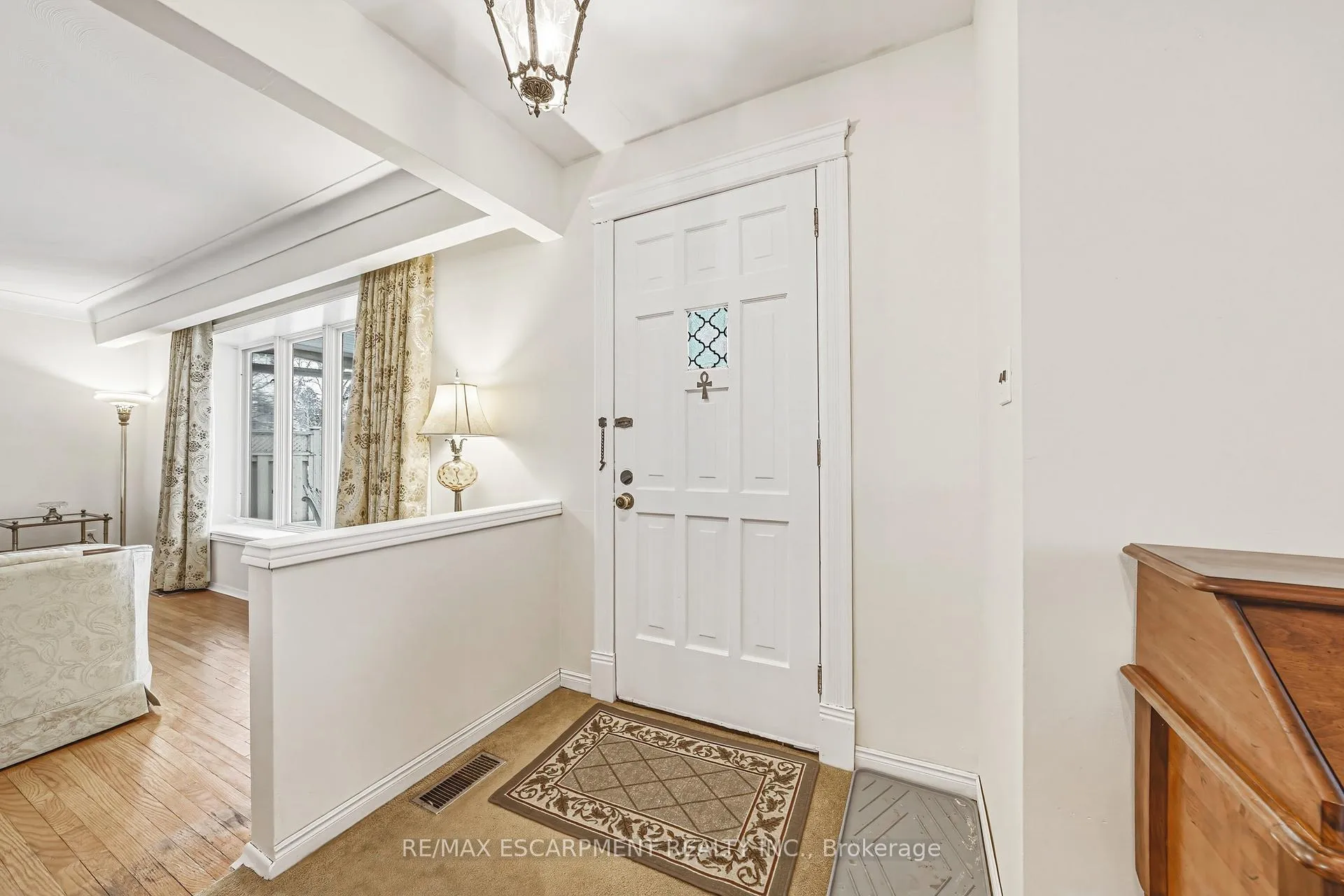 Photo 3 of 5410 Murray Crescent, Burlington, Appleby — HOMEH