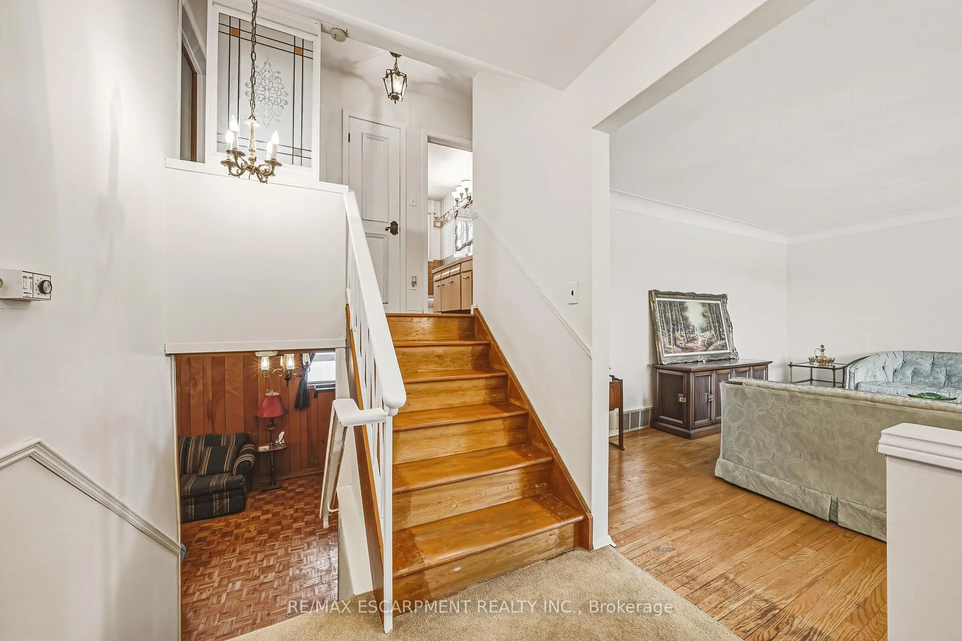 Photo 12 of 5410 Murray Crescent, Burlington, Appleby — HOMEH