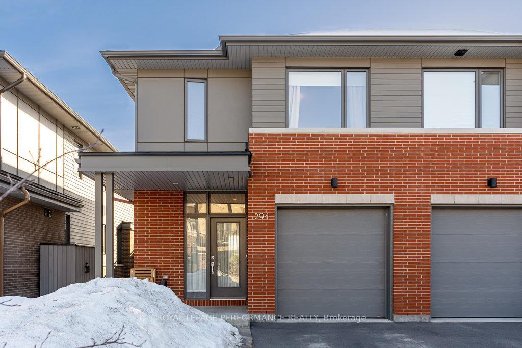 Photo 1 of 294 Squadron Crescent, Ottawa, CFB Rockcliffe and Area — HOMEH