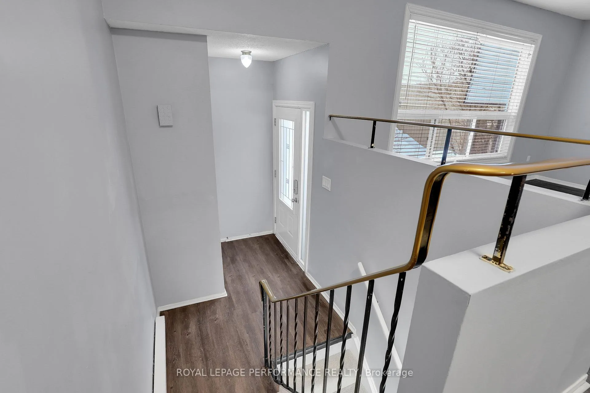 Photo 2 of 8D Lovell Lane, Ottawa, Westcliffe Estates — HOMEH