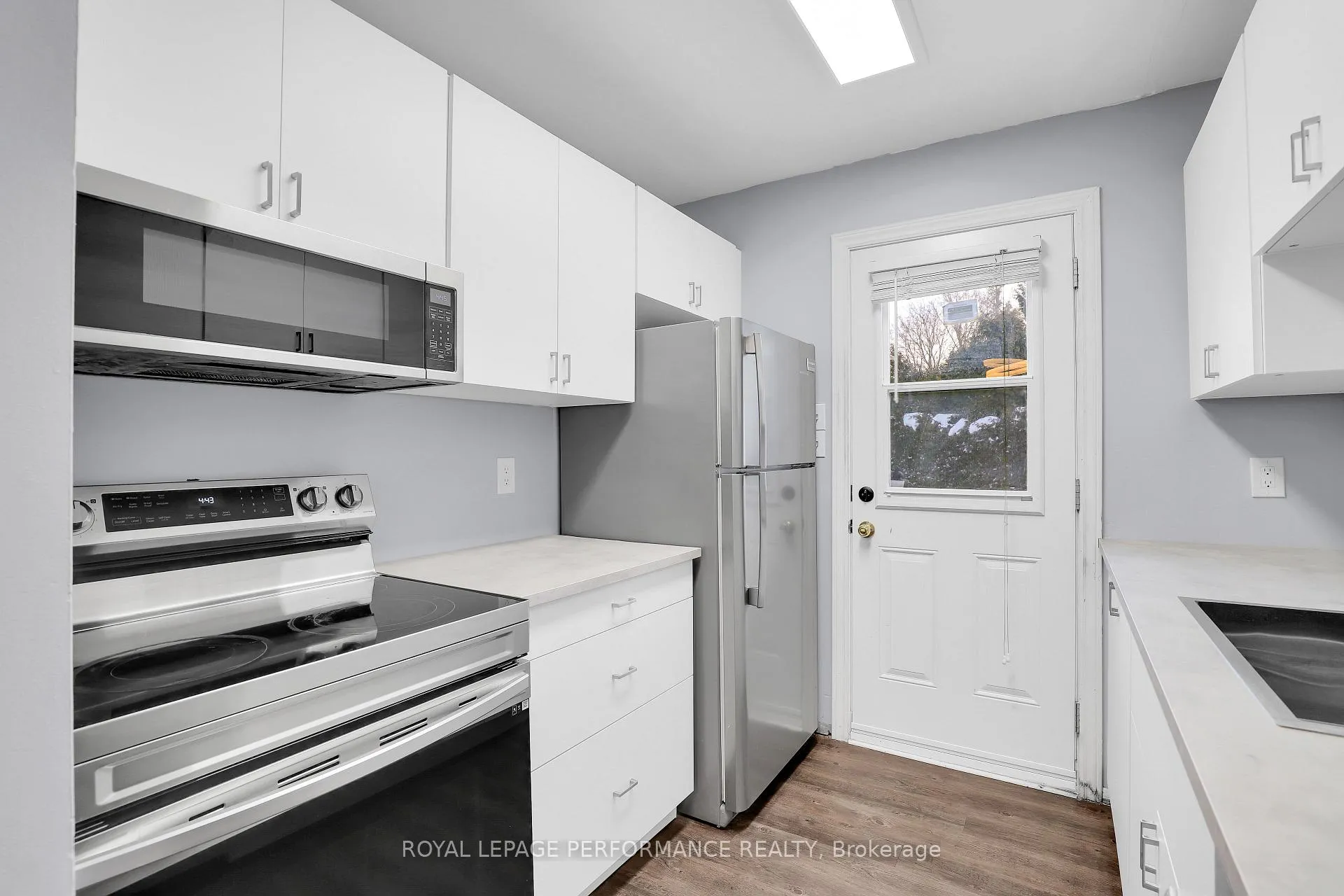 Photo 9 of 8D Lovell Lane, Ottawa, Westcliffe Estates — HOMEH