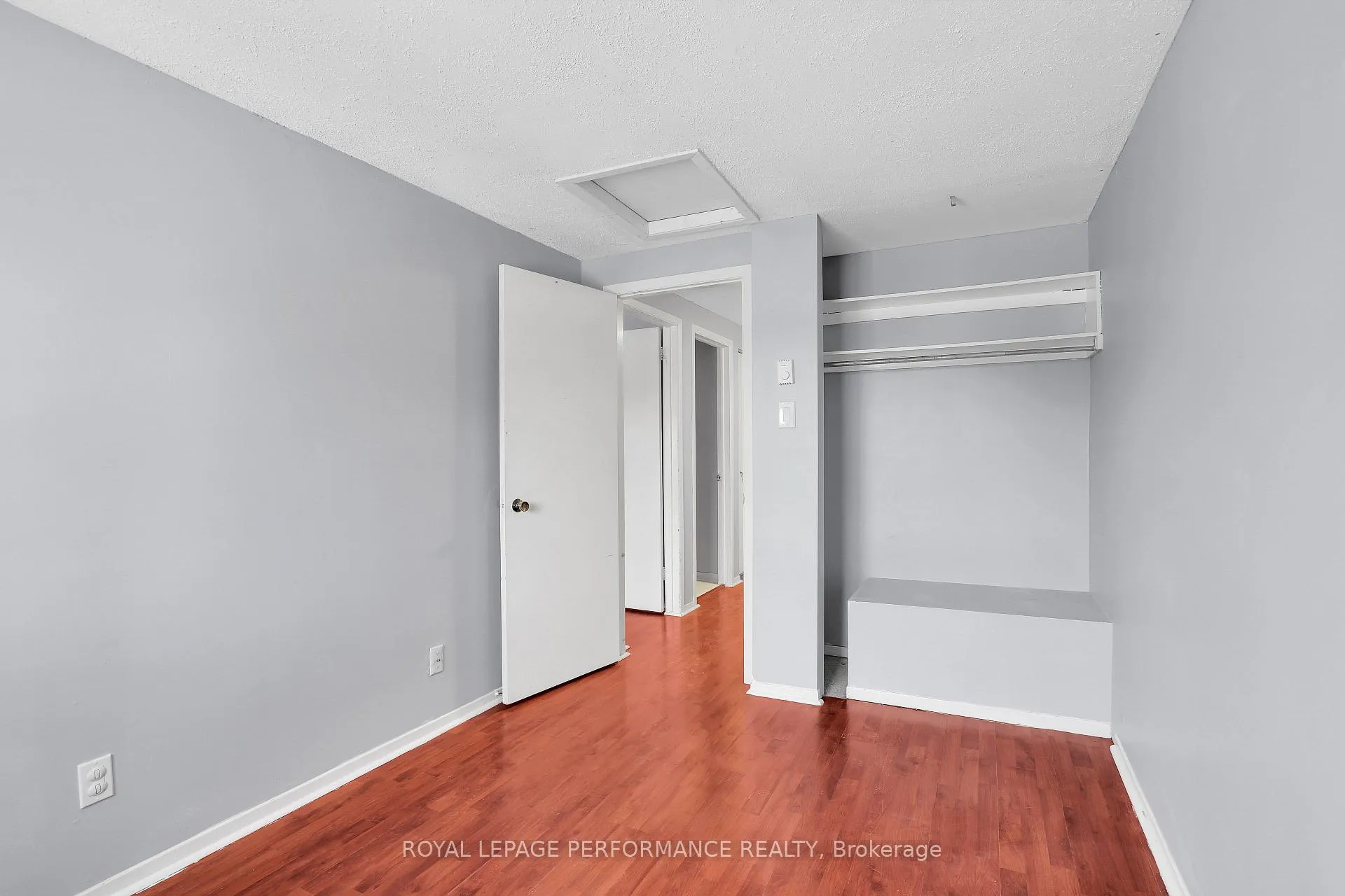 Photo 17 of 8D Lovell Lane, Ottawa, Westcliffe Estates — HOMEH