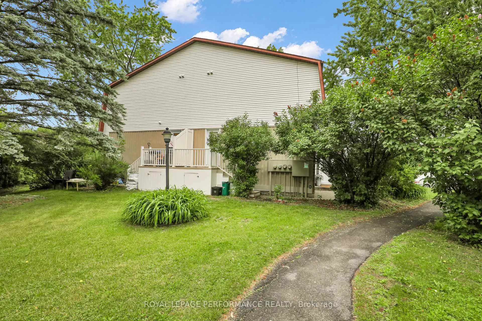 Photo 27 of 8D Lovell Lane, Ottawa, Westcliffe Estates — HOMEH