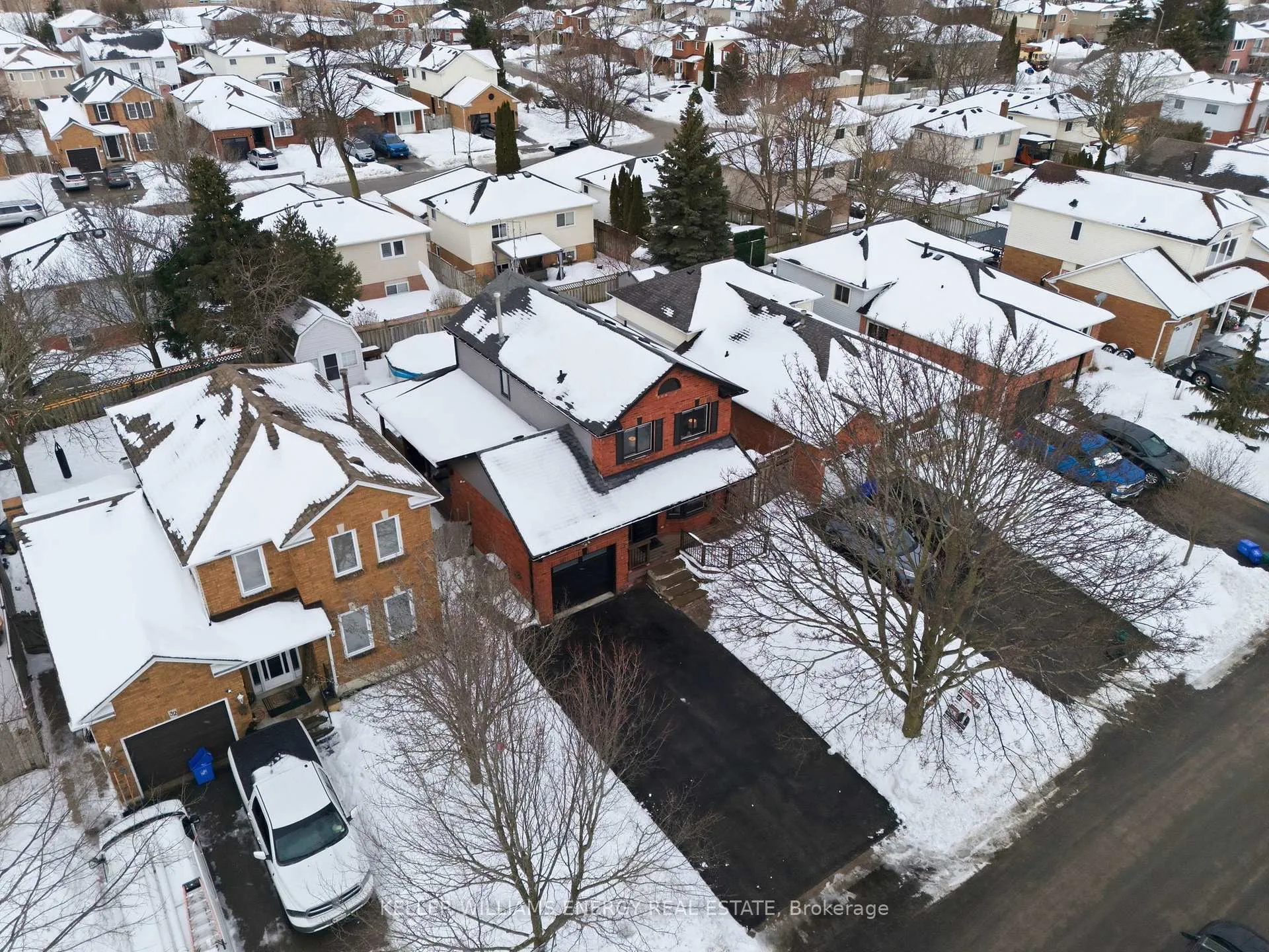 Photo 44 of 34 Stirling Avenue, Clarington, Courtice — HOMEH
