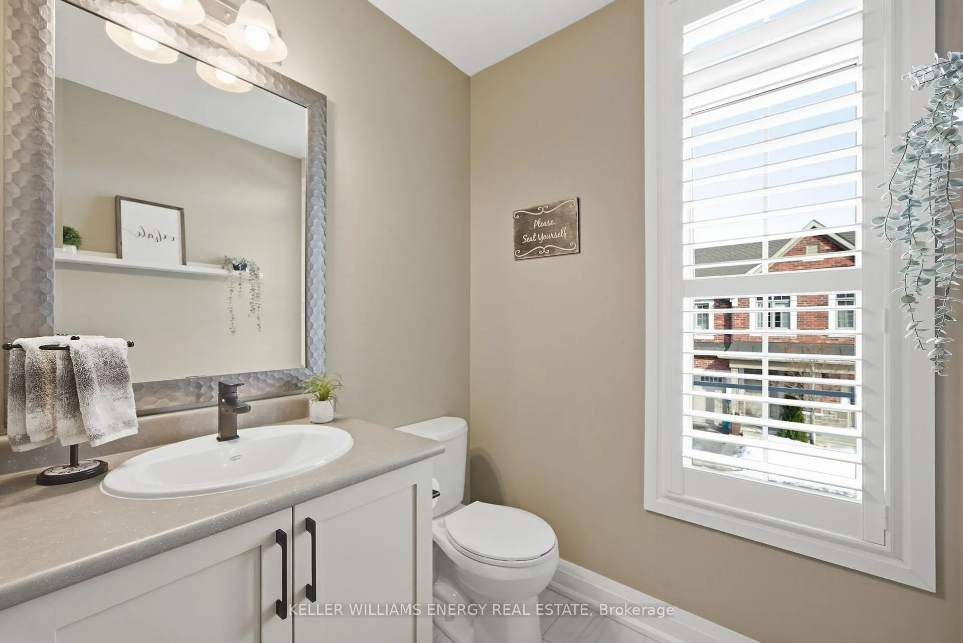 Photo 22 of Unit 3, 35 Hanning Court, Clarington, Bowmanville — HOMEH