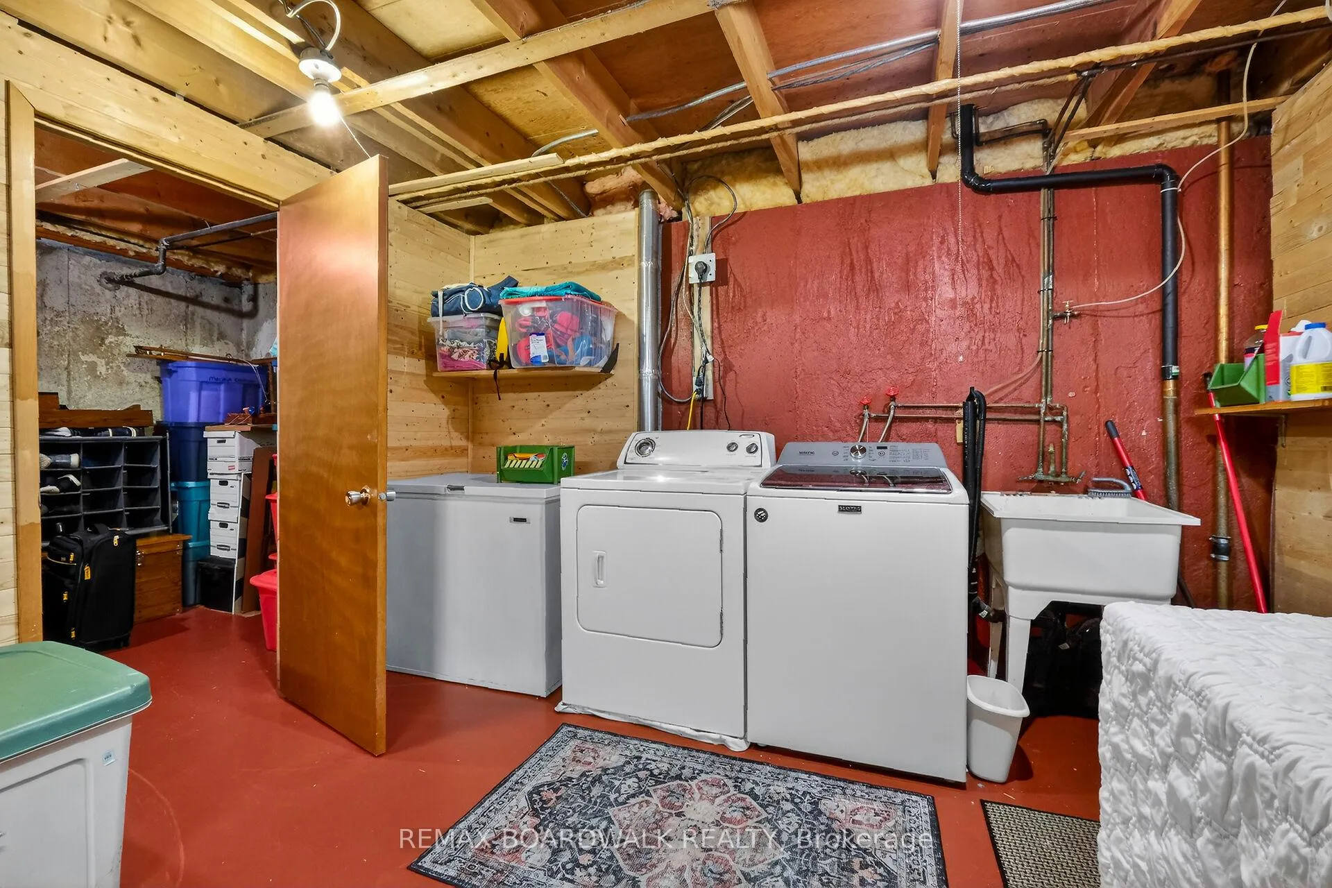 Photo 43 of 2462 Tupper Avenue, Ottawa, Hawthorne Meadows — HOMEH
