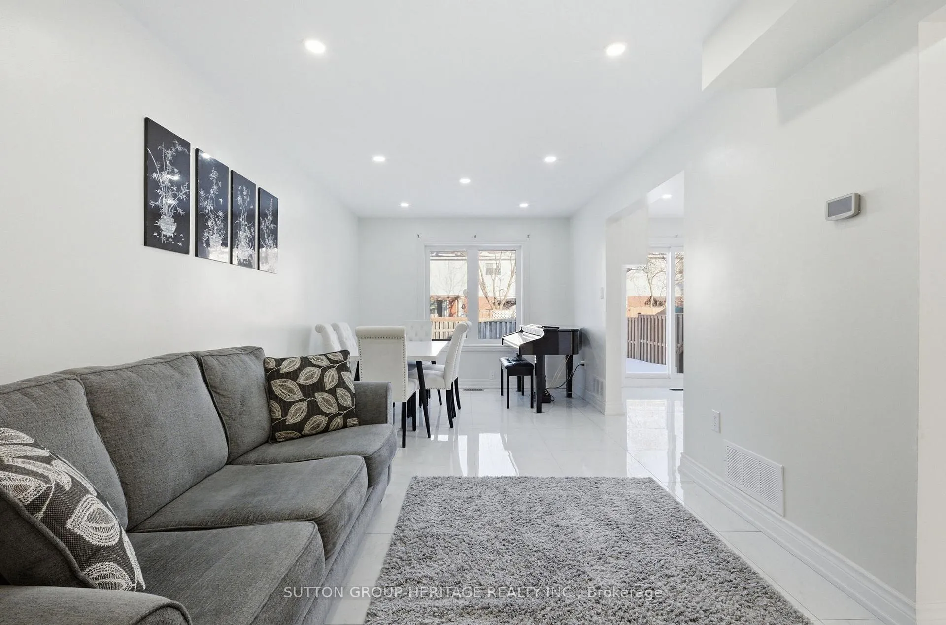 Photo 7 of 49 Mcknight Crescent, New Tecumseth, Tottenham — HOMEH