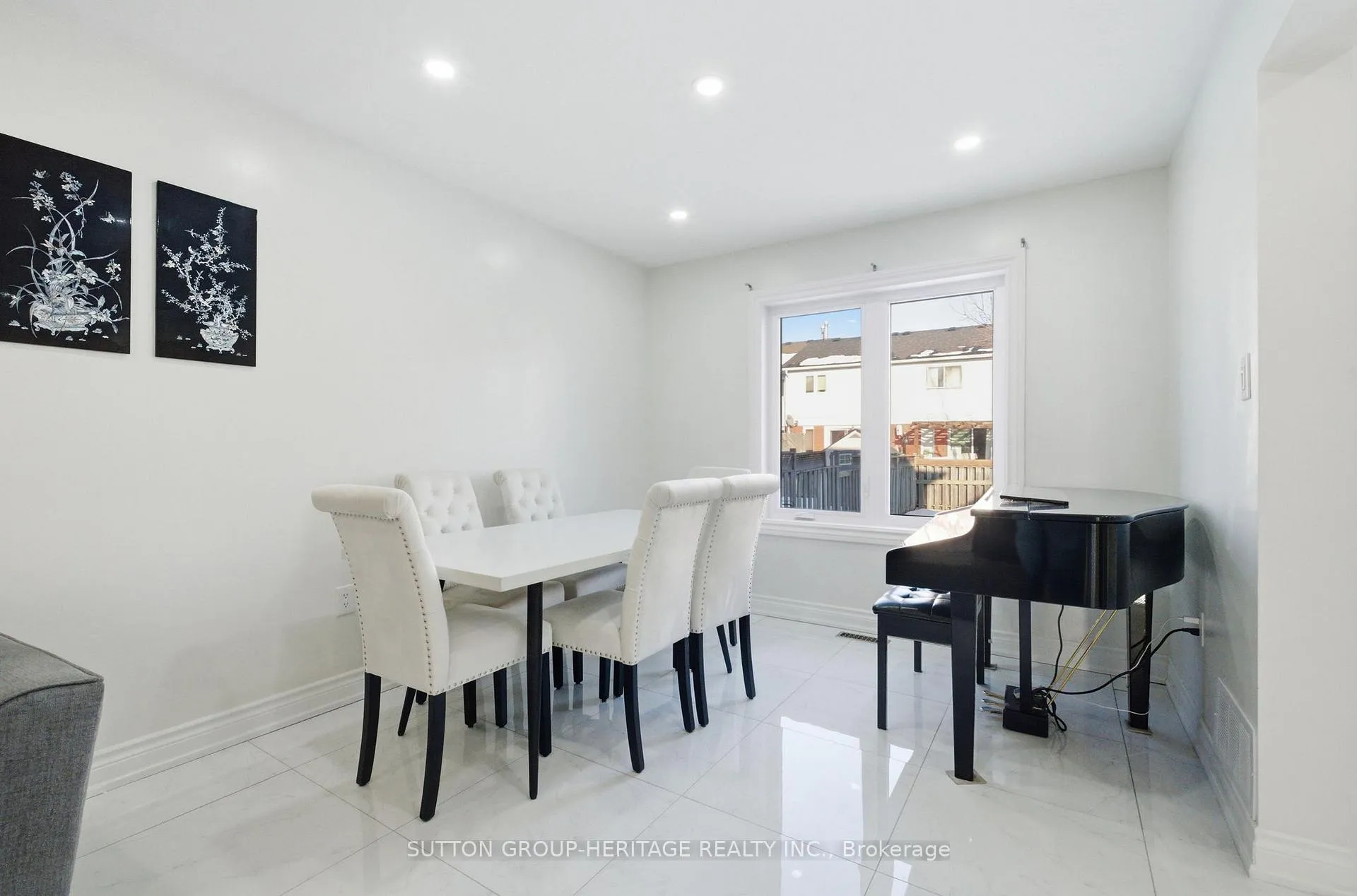 Photo 10 of 49 Mcknight Crescent, New Tecumseth, Tottenham — HOMEH