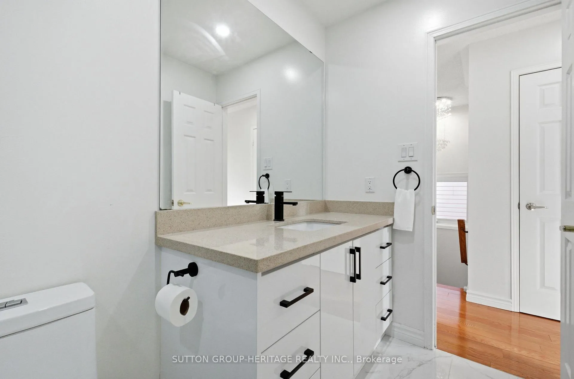 Photo 27 of 49 Mcknight Crescent, New Tecumseth, Tottenham — HOMEH
