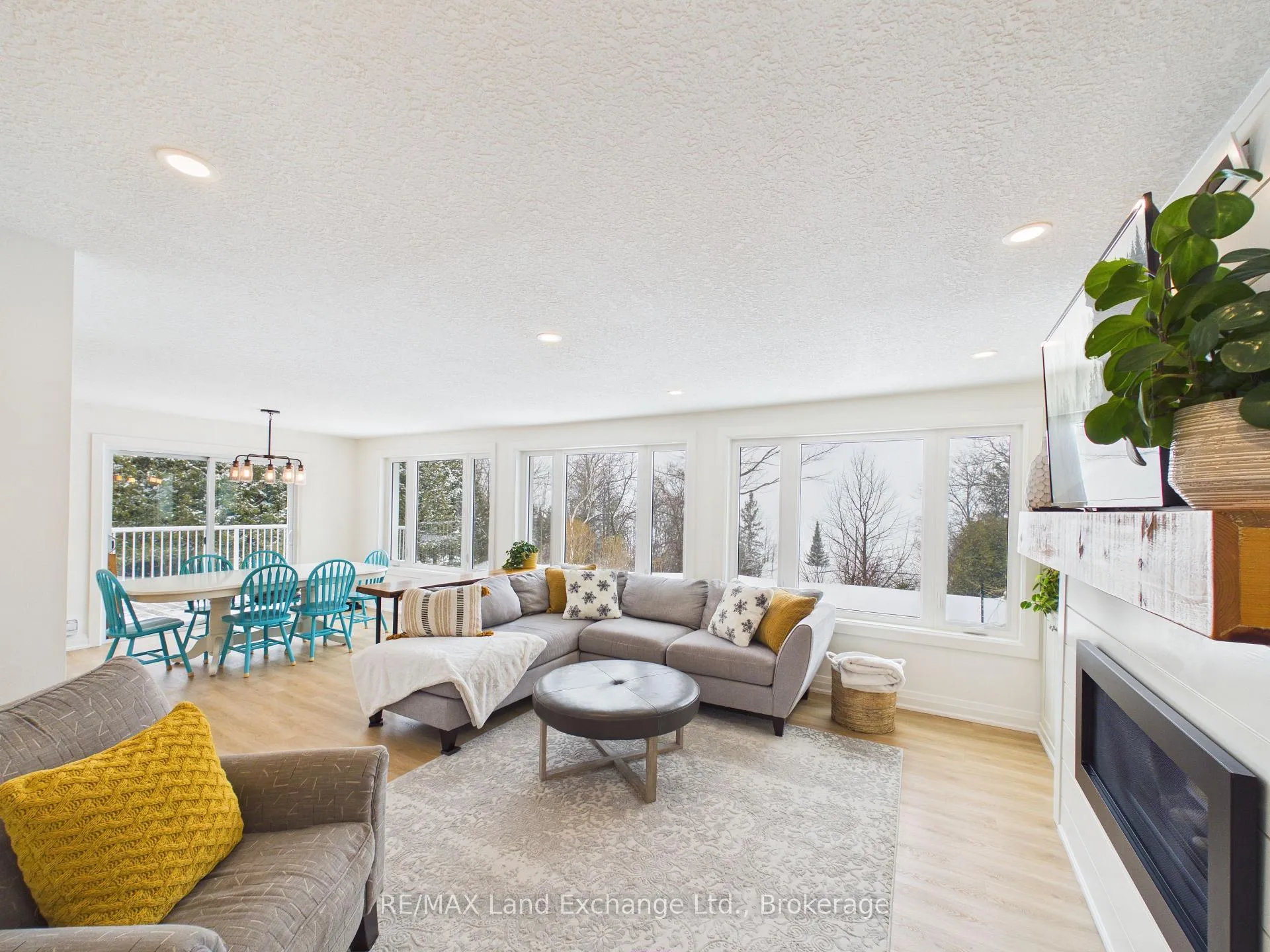Photo 11 of 9 Macgregor Beach Road, Kincardine — HOMEH