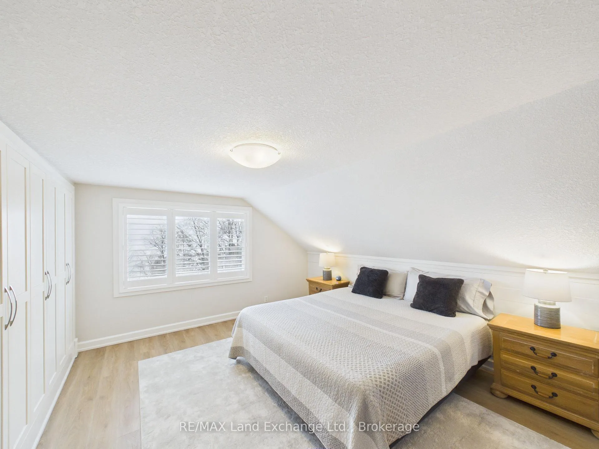 Photo 17 of 9 Macgregor Beach Road, Kincardine — HOMEH