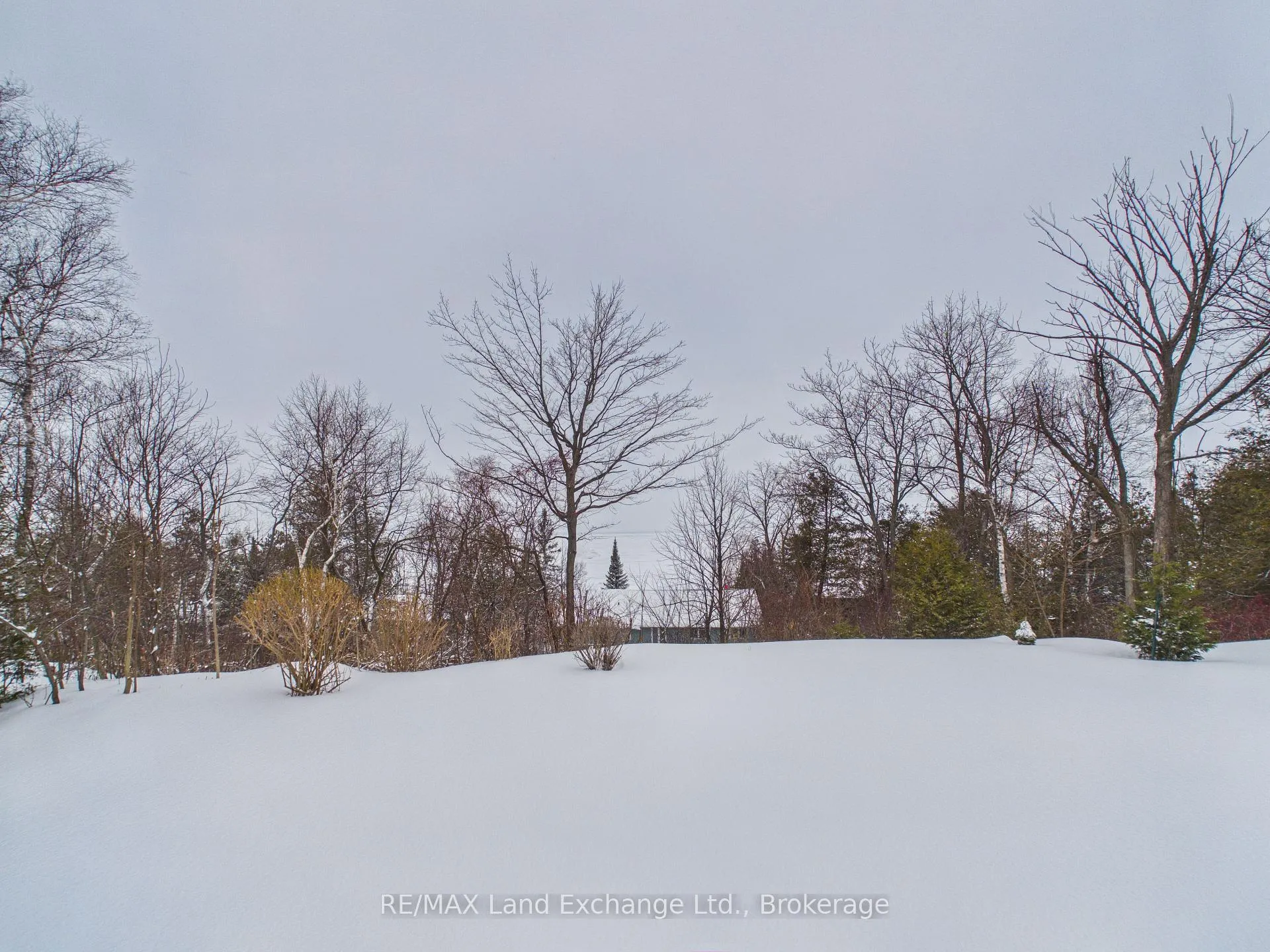 Photo 24 of 9 Macgregor Beach Road, Kincardine — HOMEH