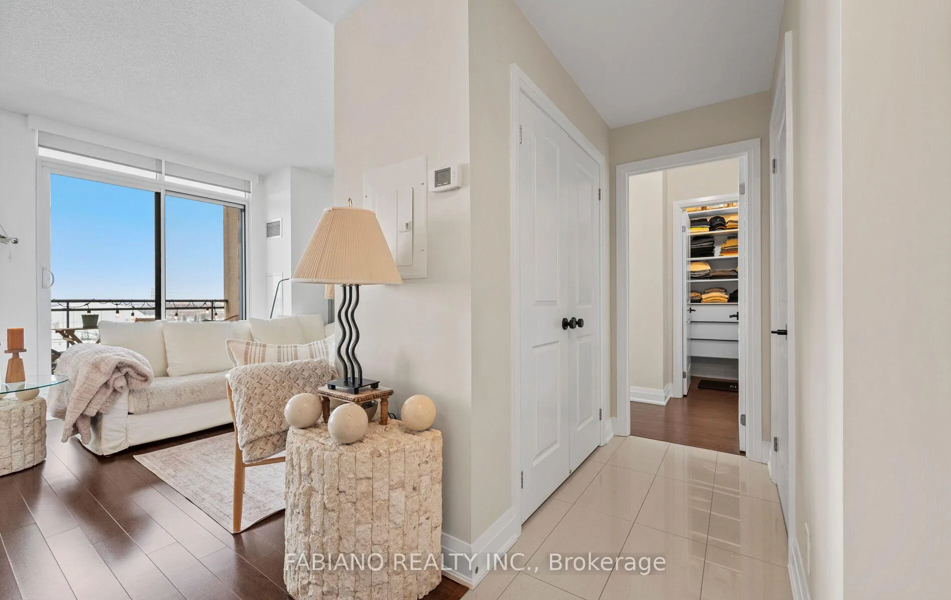 Photo 18 of Unit 815, 24 Woodstream Boulevard, Vaughan, Vaughan Grove — HOMEH