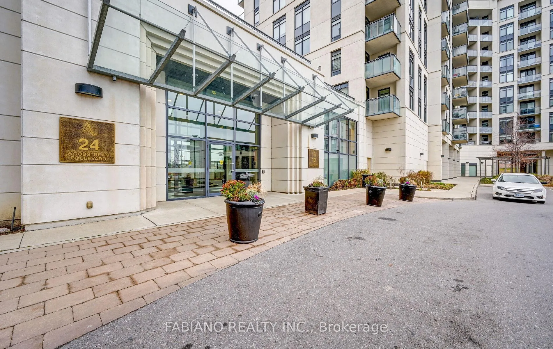 Photo 38 of Unit 815, 24 Woodstream Boulevard, Vaughan, Vaughan Grove — HOMEH