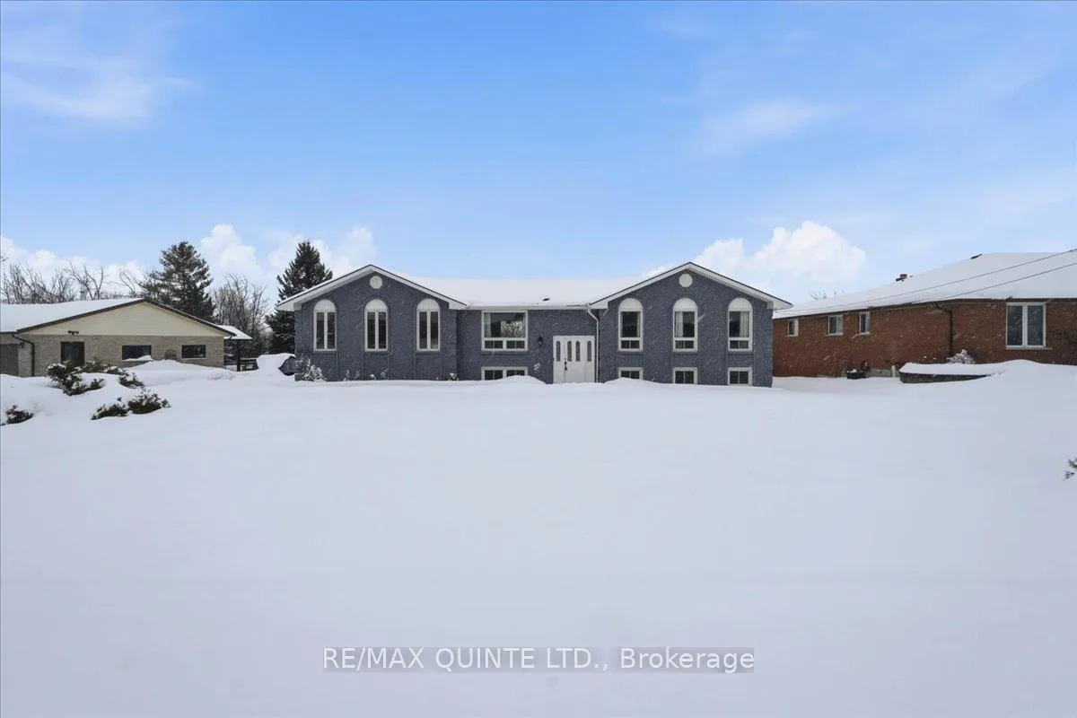 Photo 1 of 94 Cloverleaf Drive, Belleville, Thurlow Ward — HOMEH