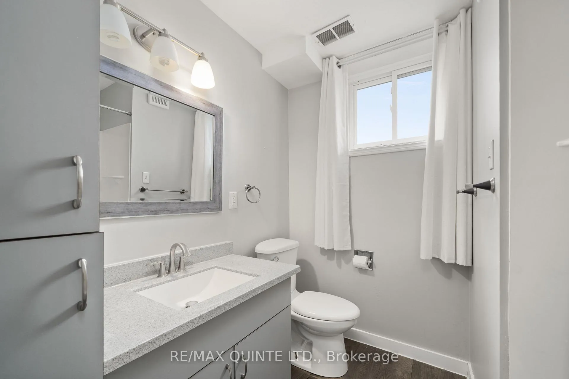 Photo 30 of 94 Cloverleaf Drive, Belleville, Thurlow Ward — HOMEH