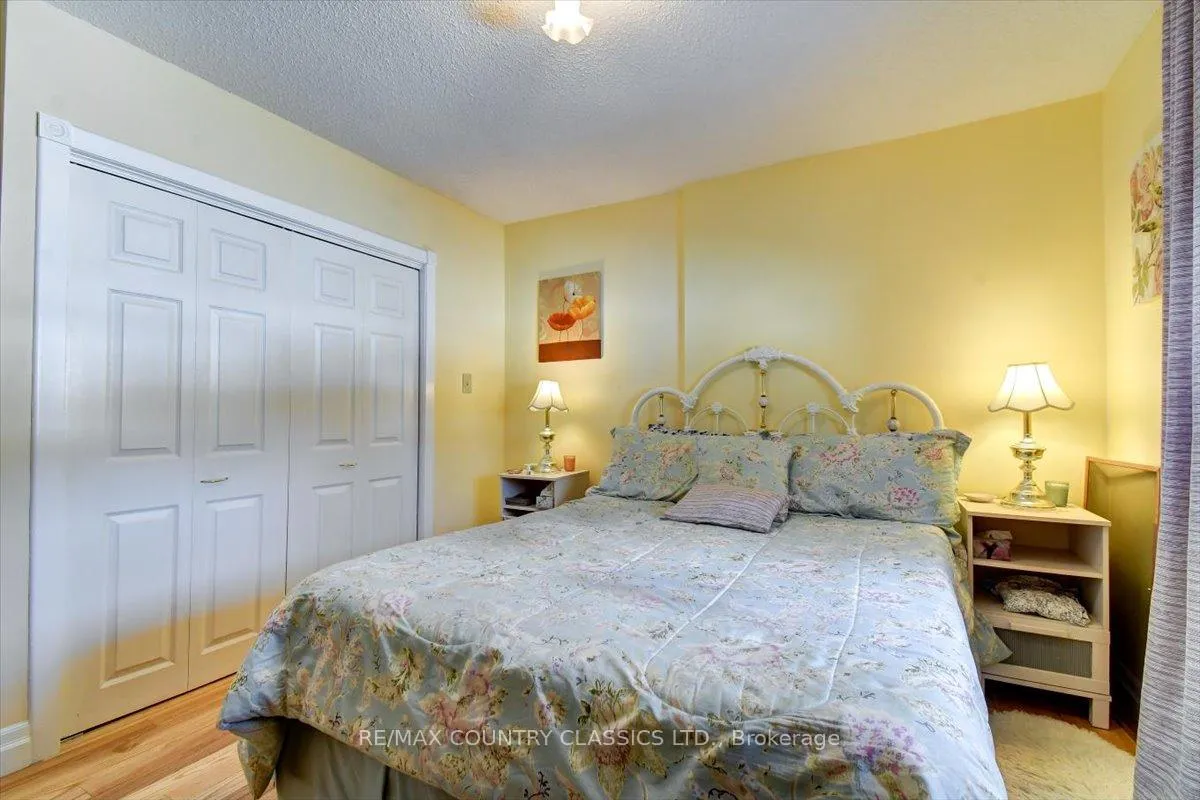 Photo 28 of 37 Golfview Drive, Bancroft, Bancroft Ward — HOMEH