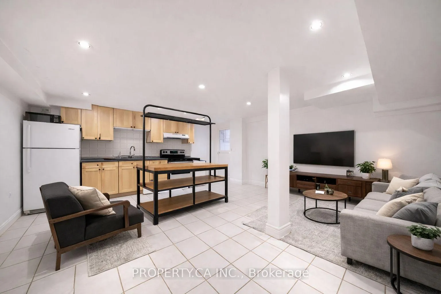 Photo 2 of Unit 3, 107 Runnymede Road, Toronto, High Park-Swansea — HOMEH