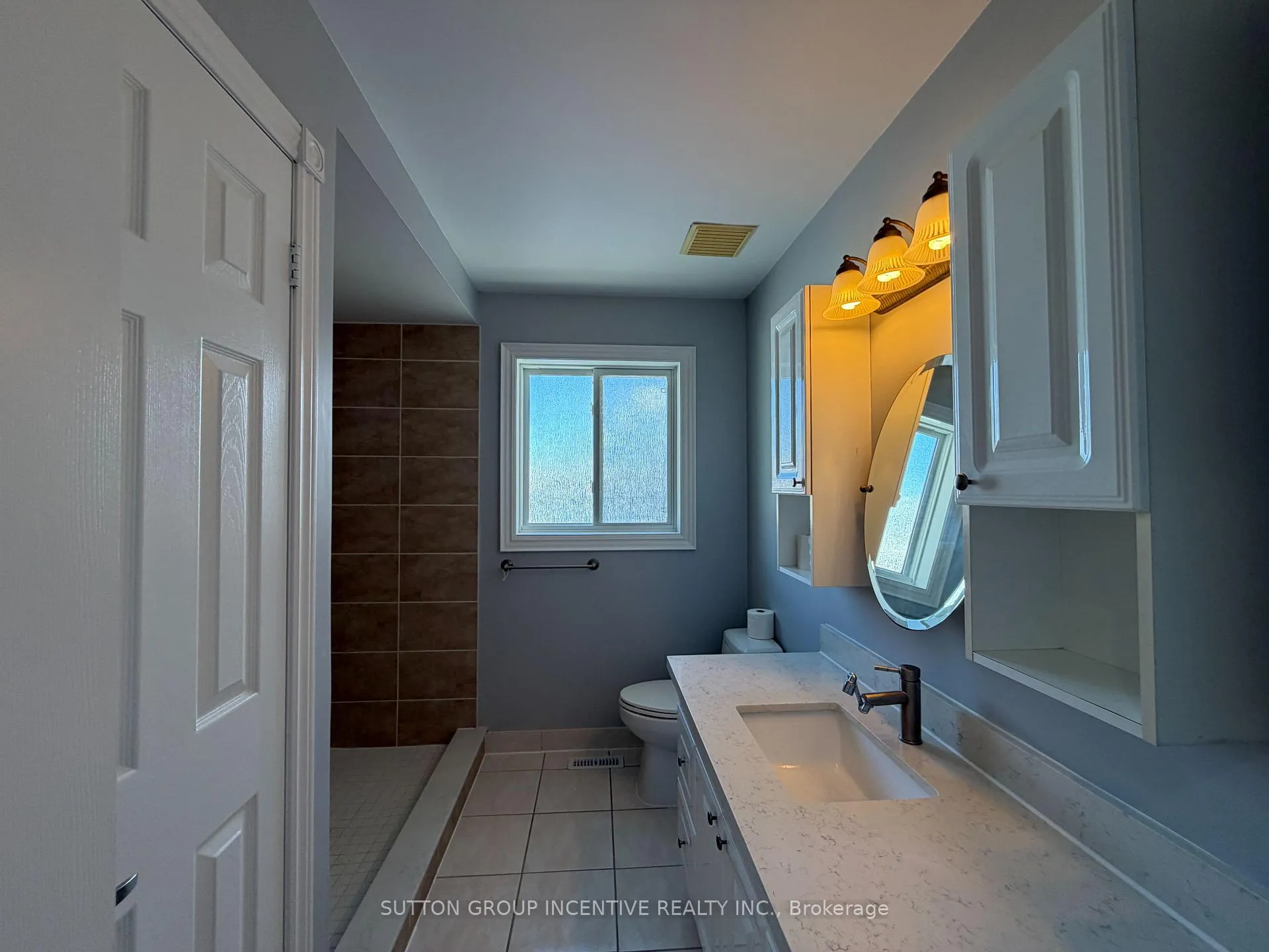 Photo 19 of 62 Kell Place, Barrie, Bayshore — HOMEH
