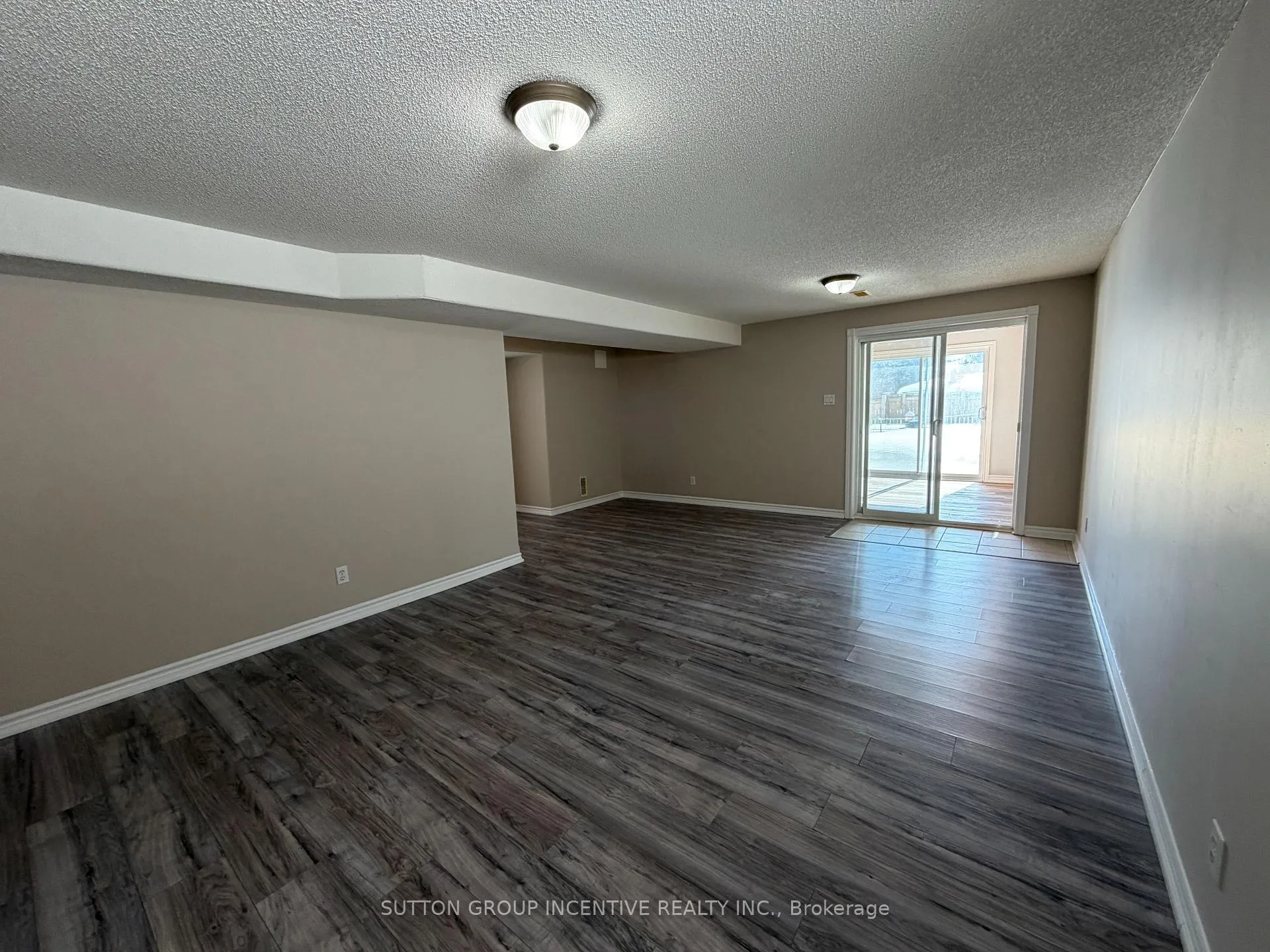 Photo 22 of 62 Kell Place, Barrie, Bayshore — HOMEH