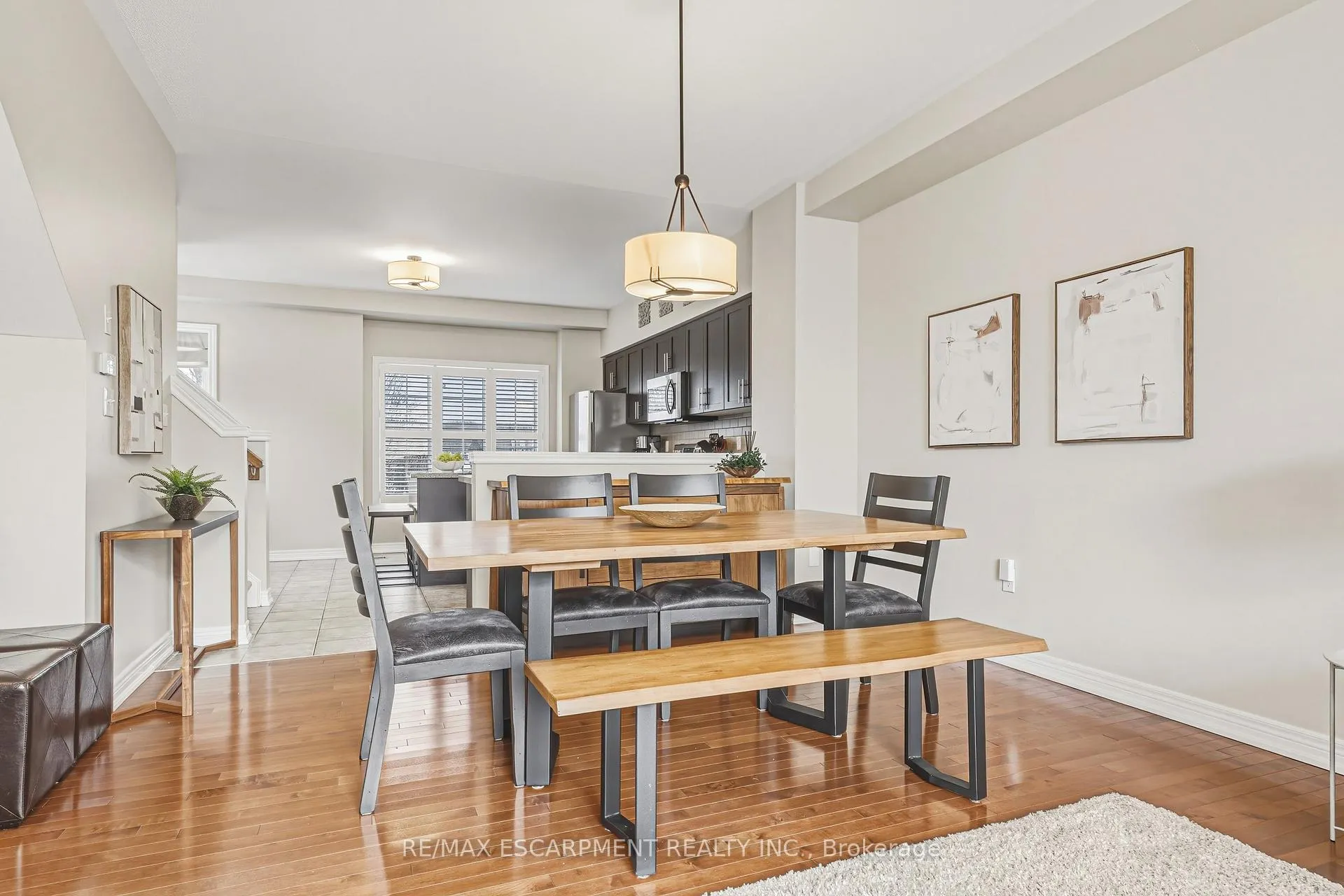 Photo 8 of Unit #8, 4165 Upper Middle Road, Burlington, Rose — HOMEH