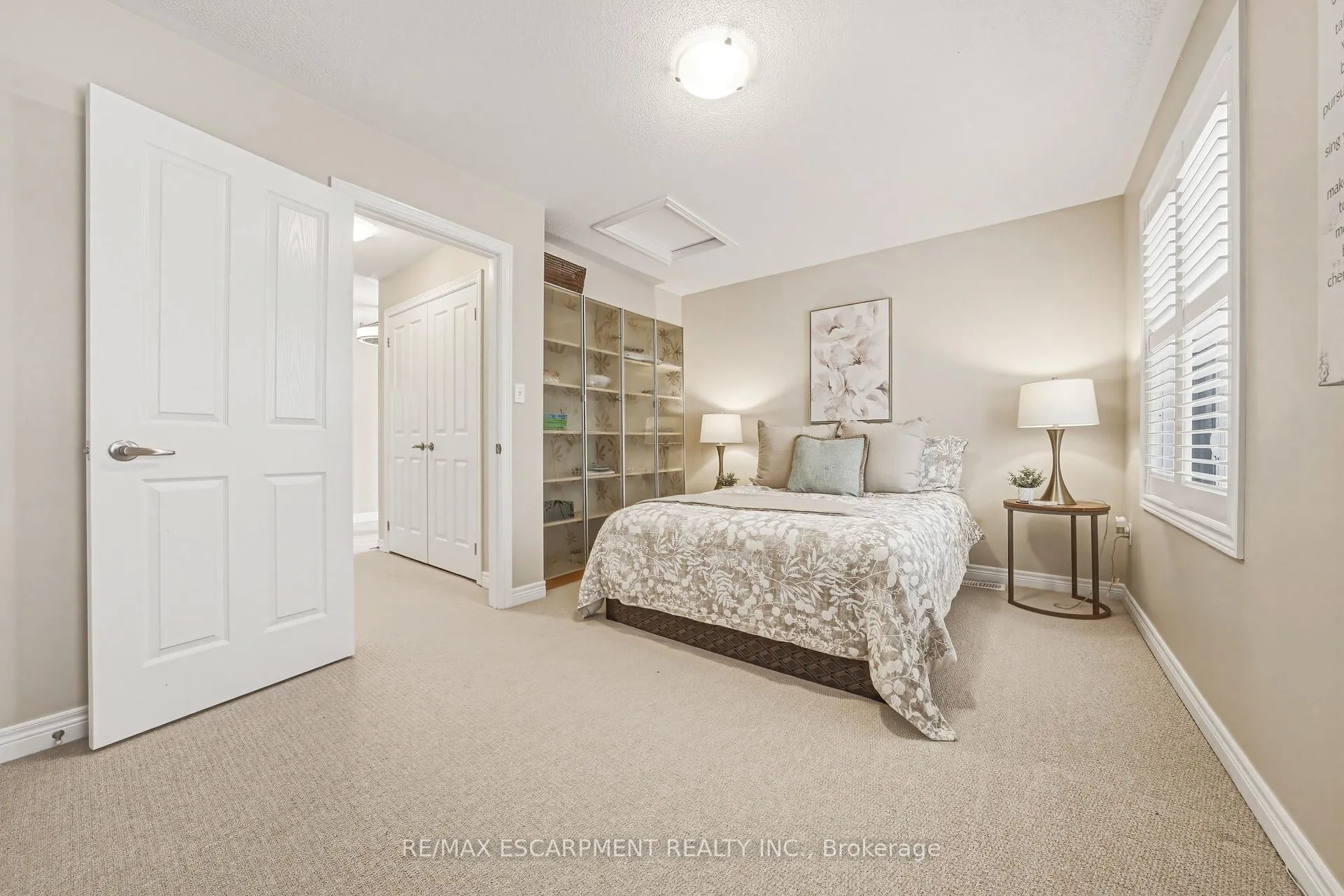 Photo 21 of Unit #8, 4165 Upper Middle Road, Burlington, Rose — HOMEH