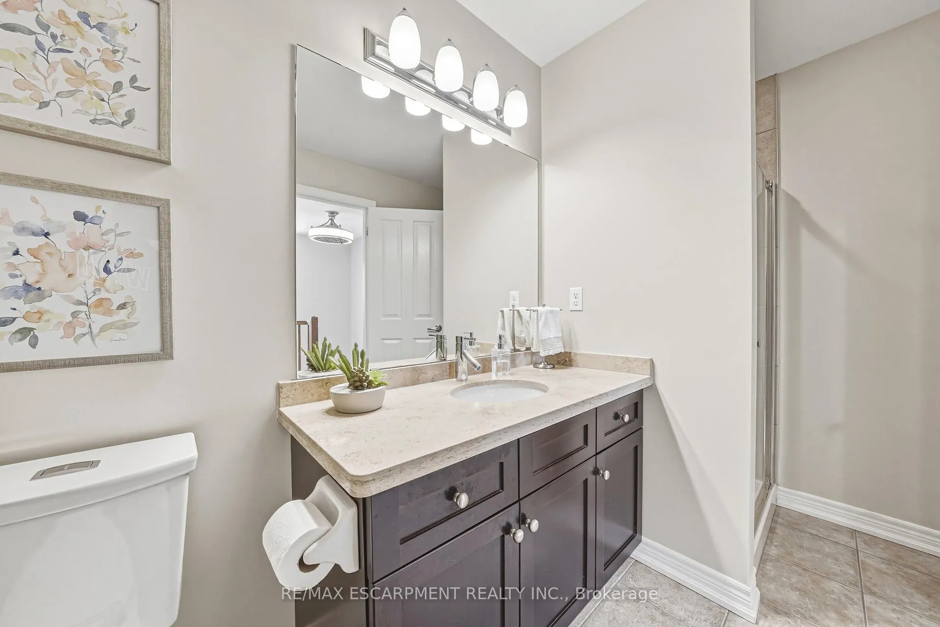 Photo 24 of Unit #8, 4165 Upper Middle Road, Burlington, Rose — HOMEH
