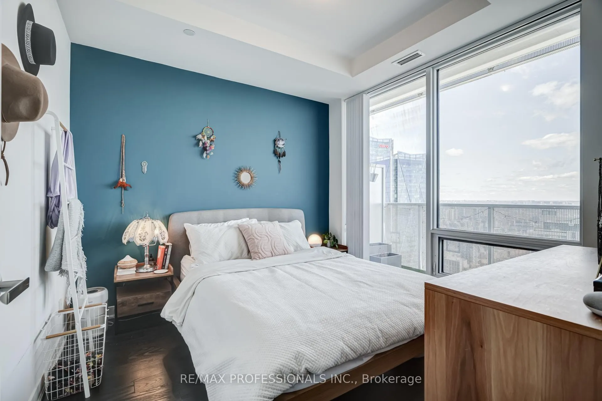 Photo 16 of Unit 6105, 88 Harbour Street, Toronto, Waterfront Communities — HOMEH