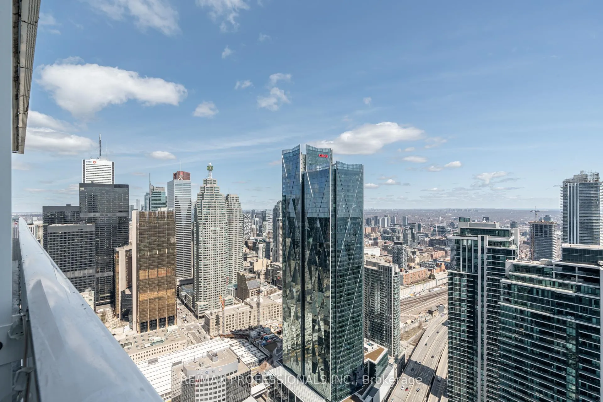 Photo 29 of Unit 6105, 88 Harbour Street, Toronto, Waterfront Communities — HOMEH