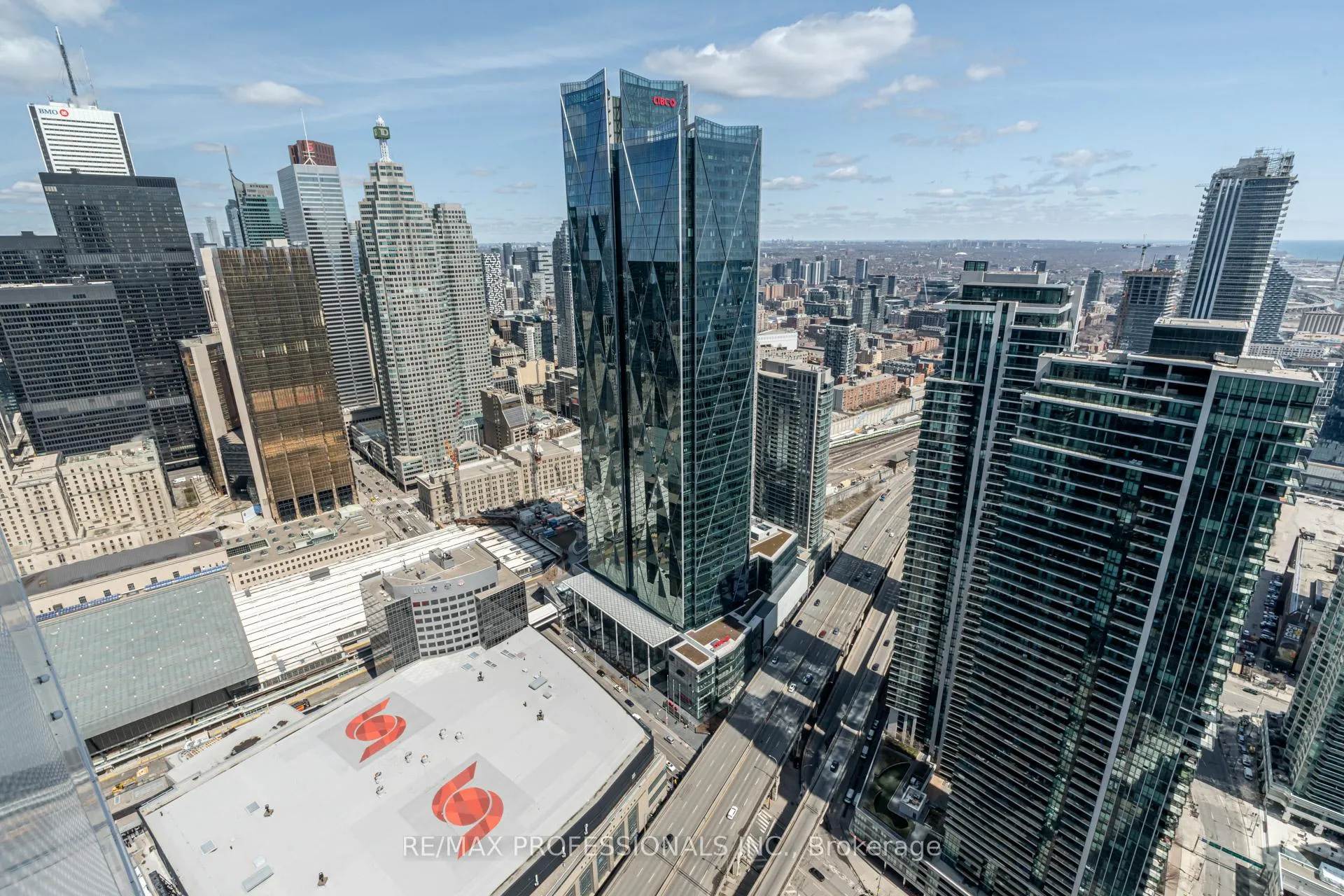 Photo 31 of Unit 6105, 88 Harbour Street, Toronto, Waterfront Communities — HOMEH