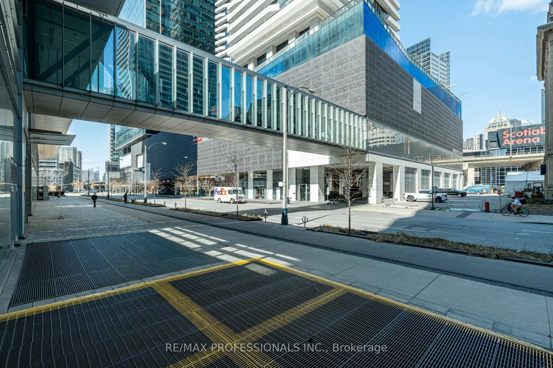 Photo 37 of Unit 6105, 88 Harbour Street, Toronto, Waterfront Communities — HOMEH