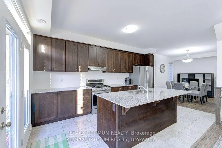 Photo 9 of 13 Melmar Street, Brampton, Northwest Brampton — HOMEH