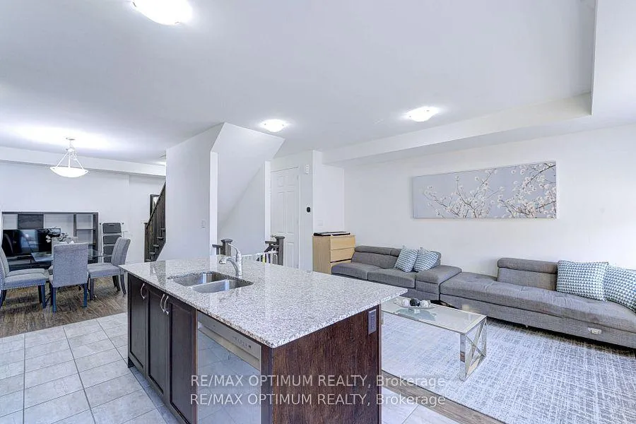 Photo 10 of 13 Melmar Street, Brampton, Northwest Brampton — HOMEH