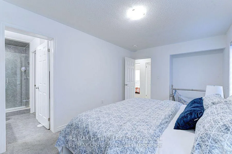 Photo 17 of 13 Melmar Street, Brampton, Northwest Brampton — HOMEH