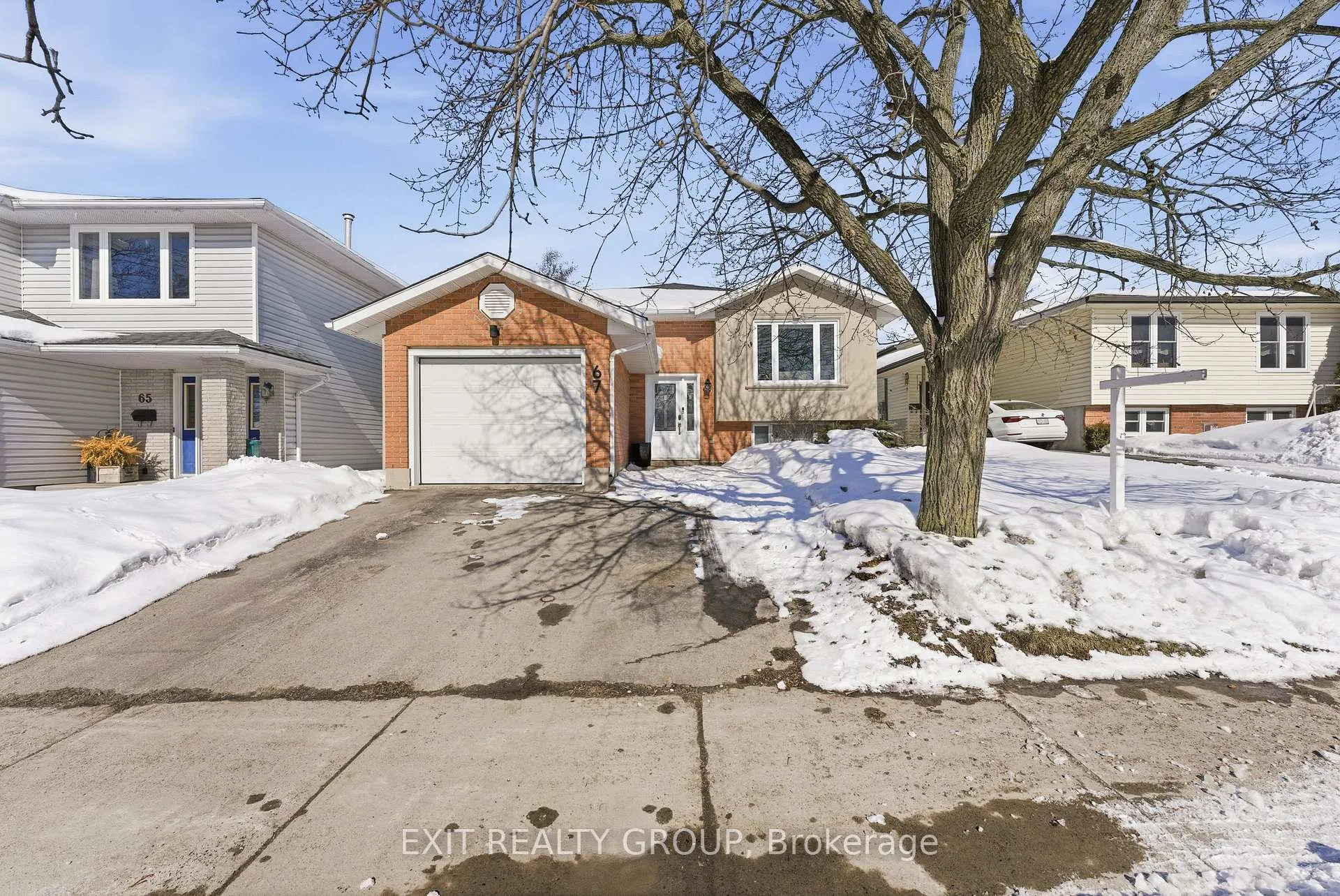 Photo 1 of 67 Bogart Crescent, Belleville, Belleville Ward — HOMEH