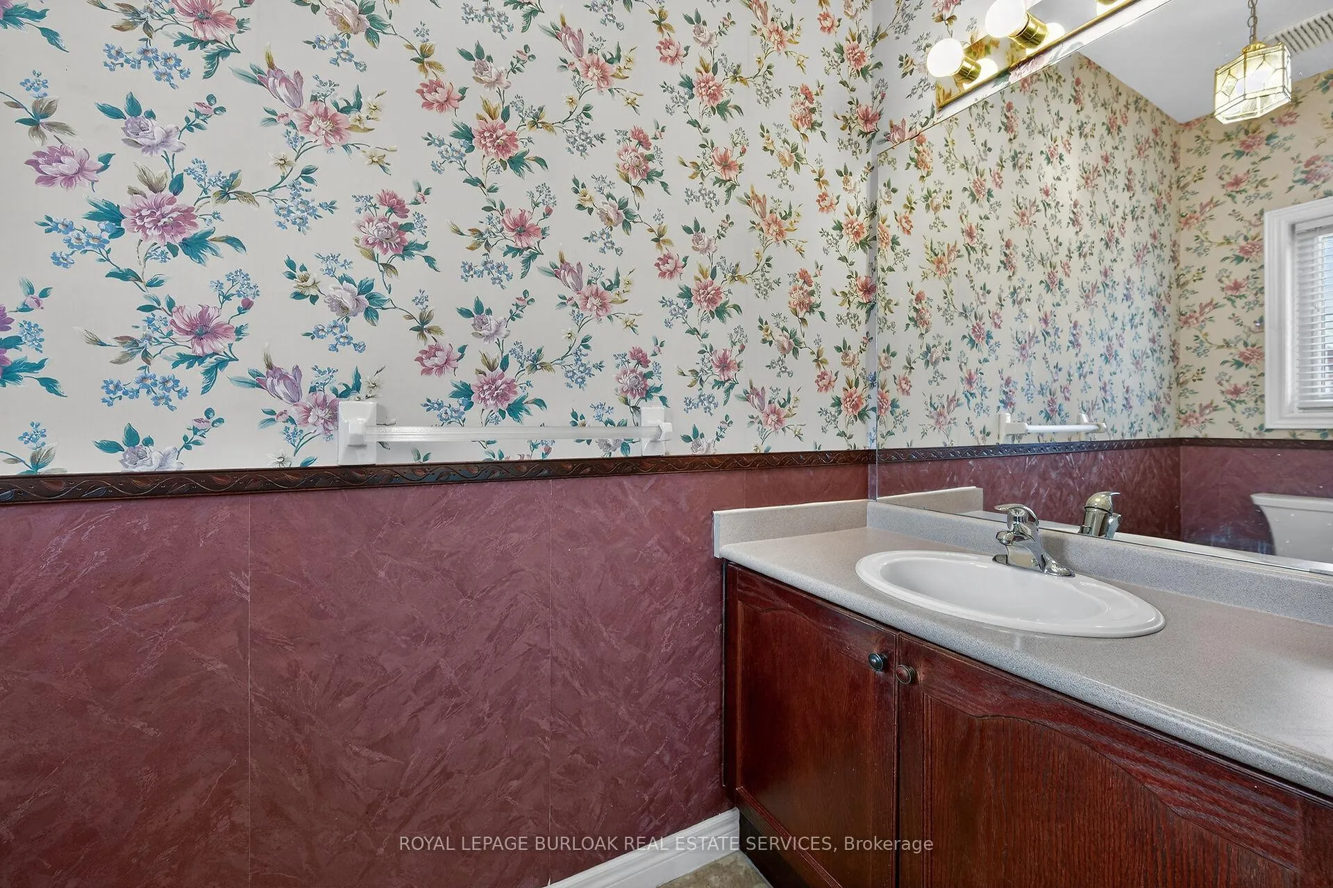 Photo 11 of 20 Twentyplace Boulevard, Hamilton, Twenty Place — HOMEH